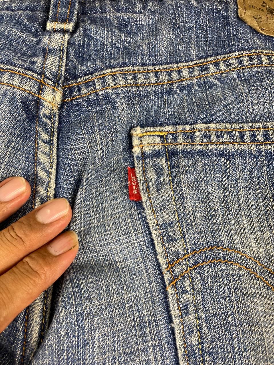 Levi's levis 514 slim straight distressed denim nice design Size US 37 - 5 Thumbnail