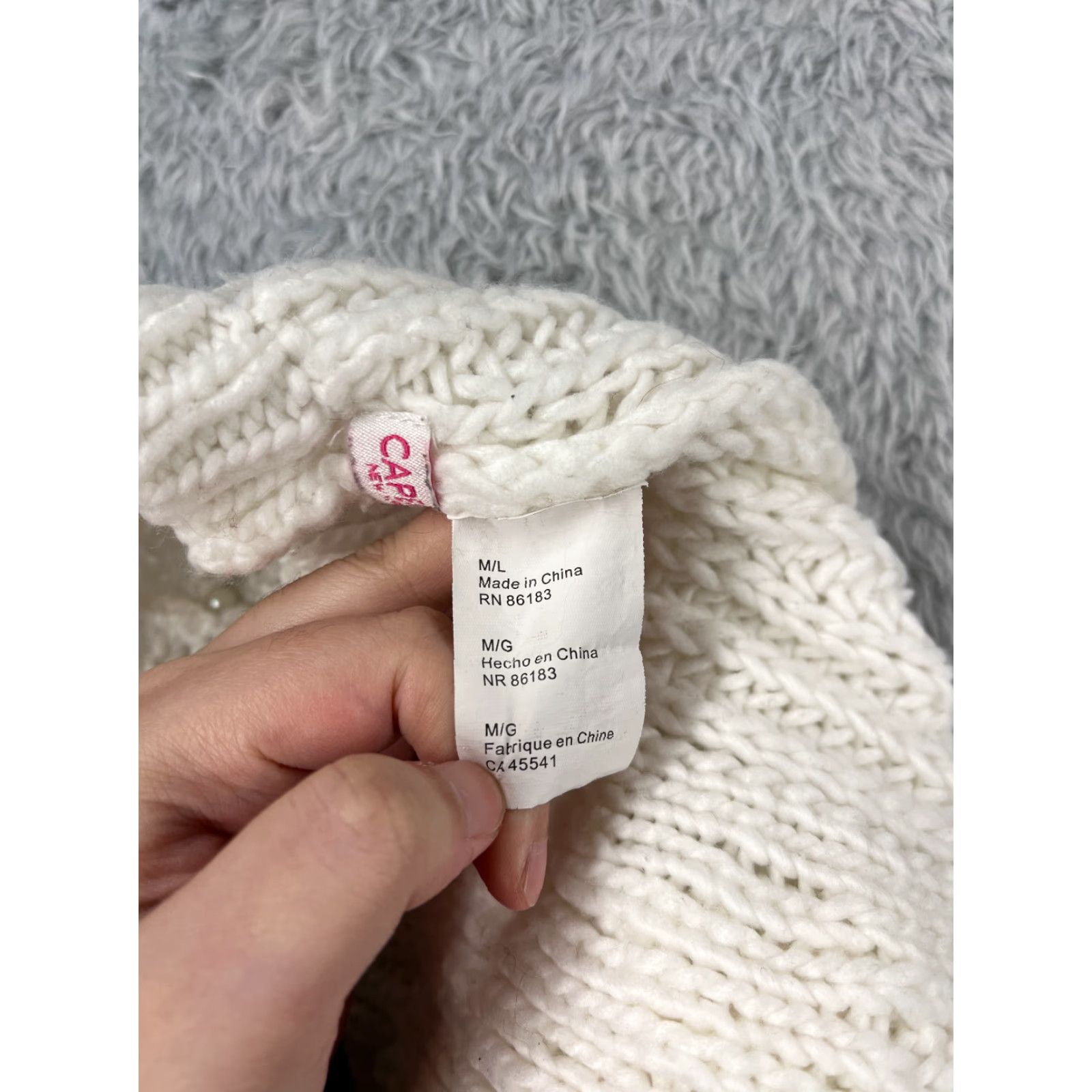 Vintage Capelli New York Beanie Womens Medium White Acrylic Knit Pearls Ski Pom Size ONE SIZE - 8 Thumbnail