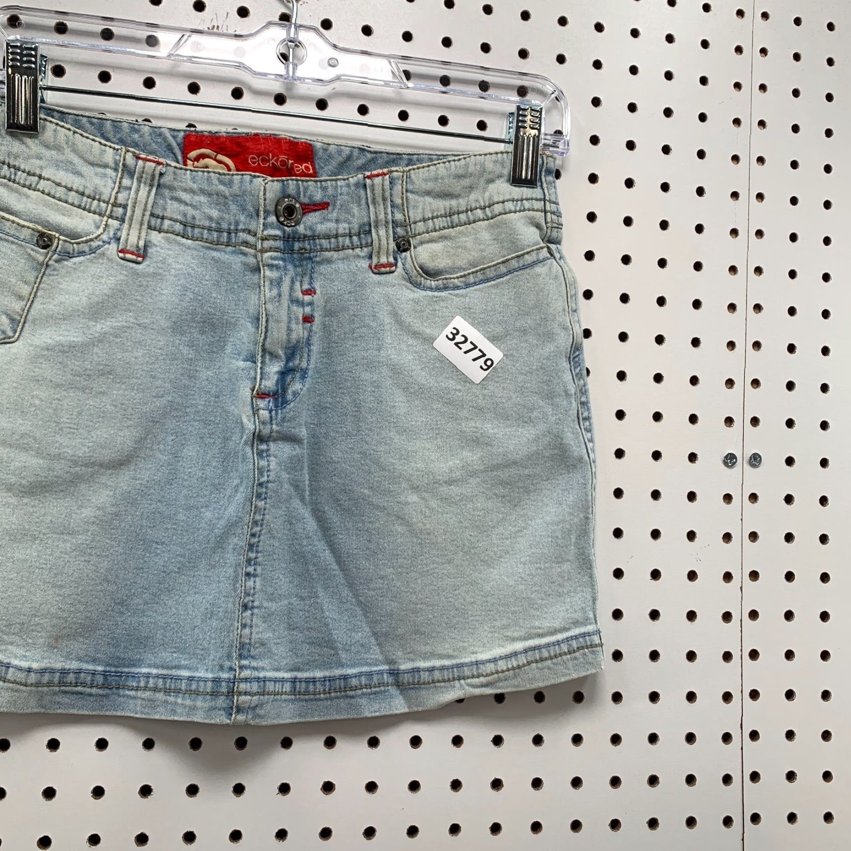 Ecko Unltd. VINTAGE Ecko Unltd. Blue Denim Mini Skirt Juniors Size 5 Light Wash Hip Hop Womens Size 27" / US 4 / IT 40 - 4 Thumbnail