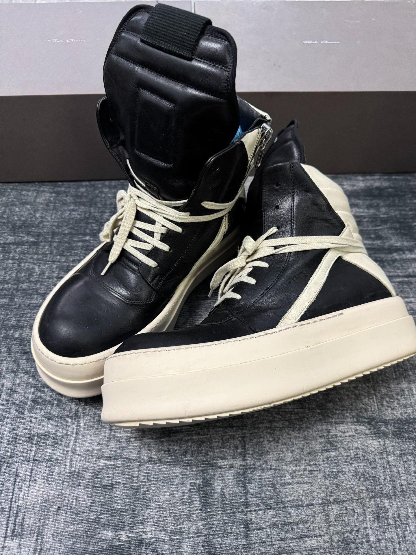 Rick Owens Rick Owens Pink Hitop Sneakers 43 Men Size US 10 / EU 43 - 1 Thumbnail