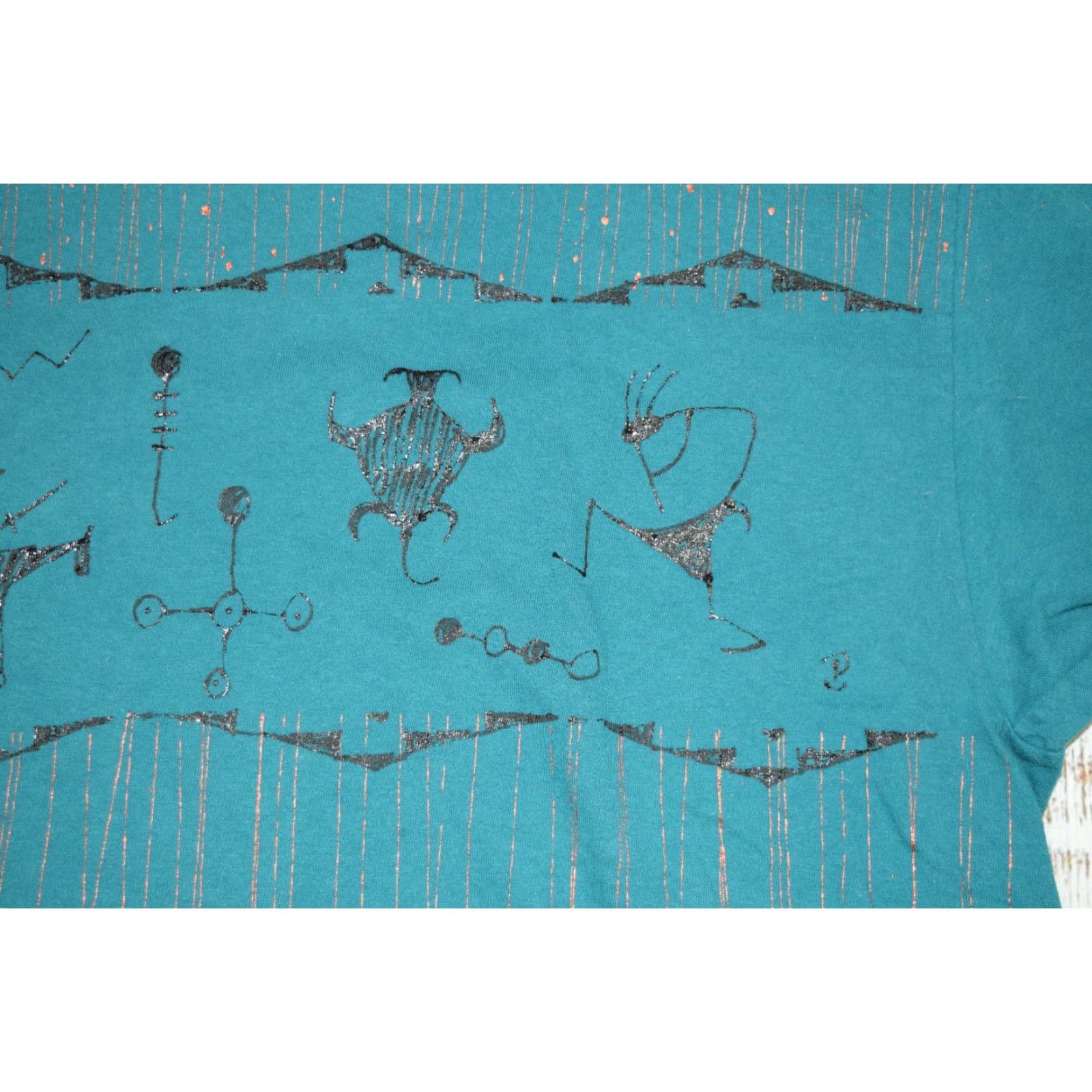 Hanes VINTAGE 90S HAND PAINTED TEAL SINGLE STITCH MENS XL USA NATIVE SOUTH WESTERN VTG T-Shirt Size XL / US 12-14 / IT 48-50 - 3 Thumbnail
