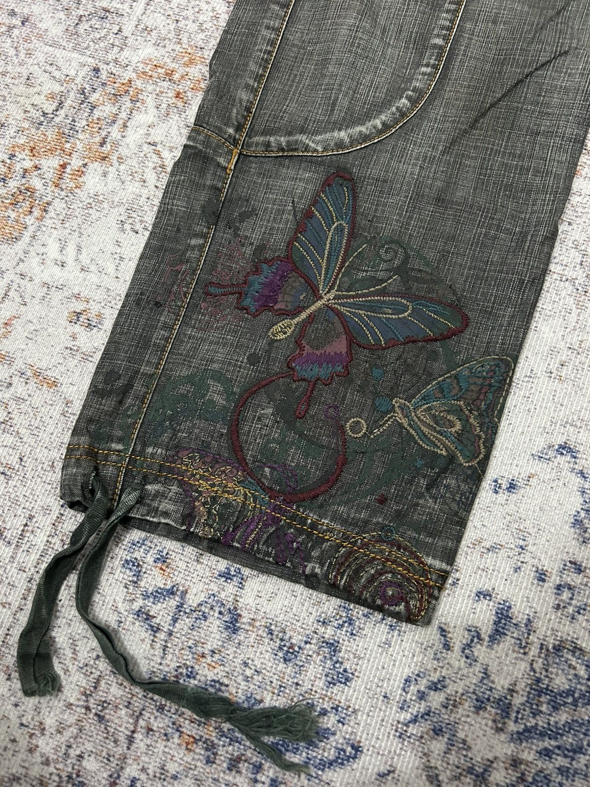 Hysteric Glamour × Japanese Brand Cargo MultiPocket Emboidered Butterfly Pants Size US 29 - 9 Thumbnail