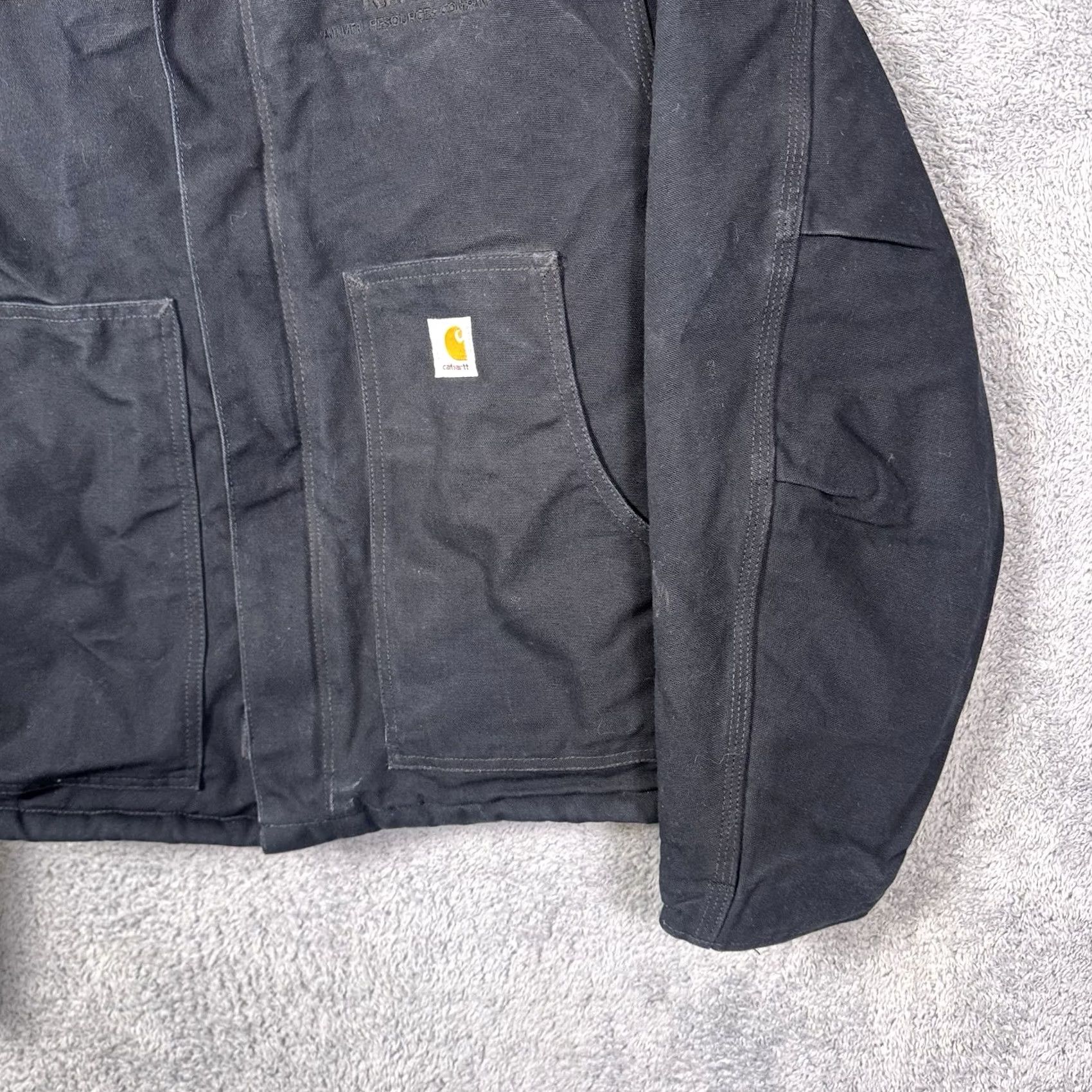 Carhartt VINTAGE Carhartt Detroit Jacket Men 48R J02 BLK Arctic Quilt Lined Distress Fade Jacket Size US M / EU 48-50 / 2 - 3 Thumbnail