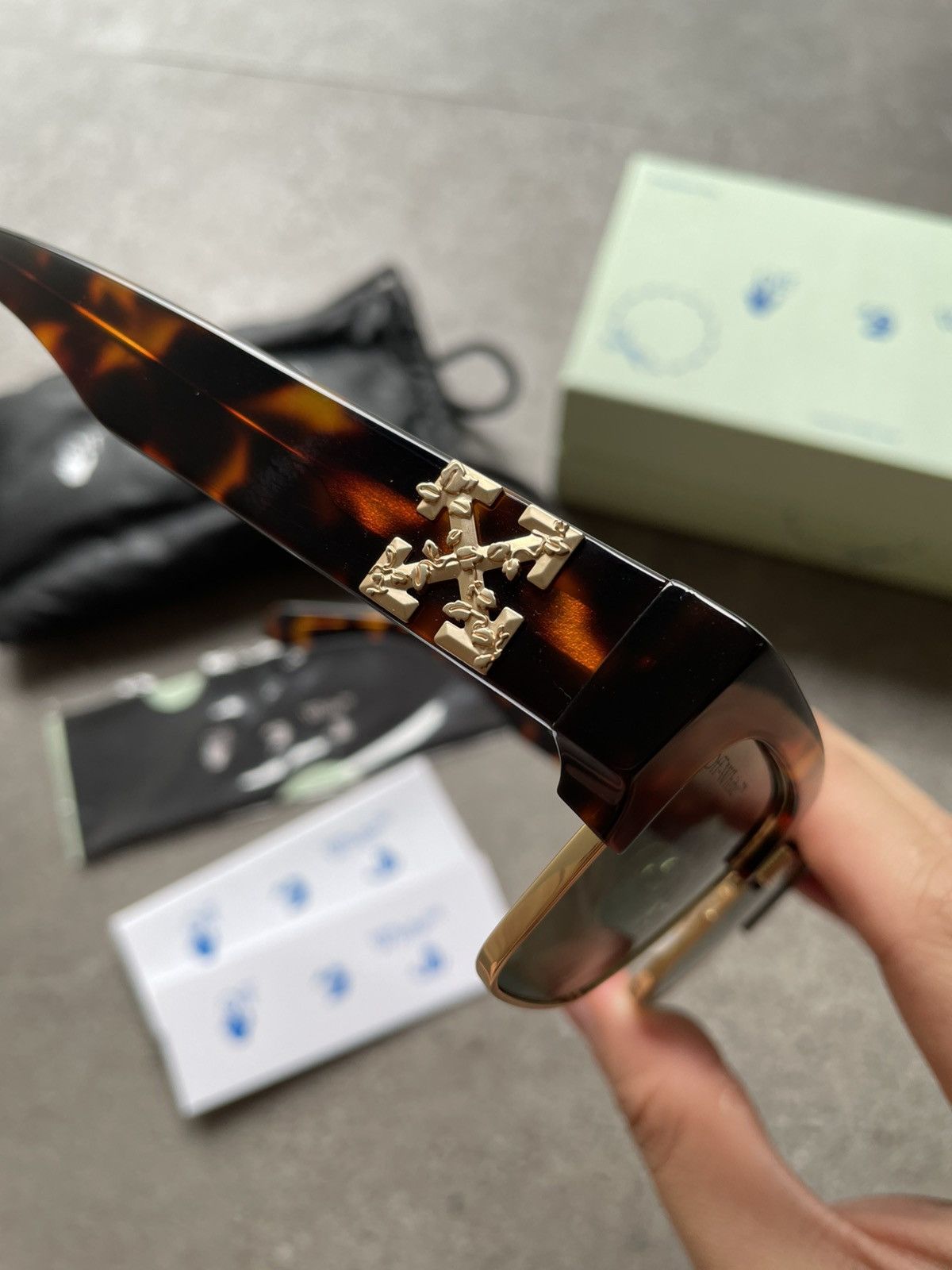 Off-White OFF WHITE Washington 055 Havana Sunglasses Size ONE SIZE - 8 Thumbnail