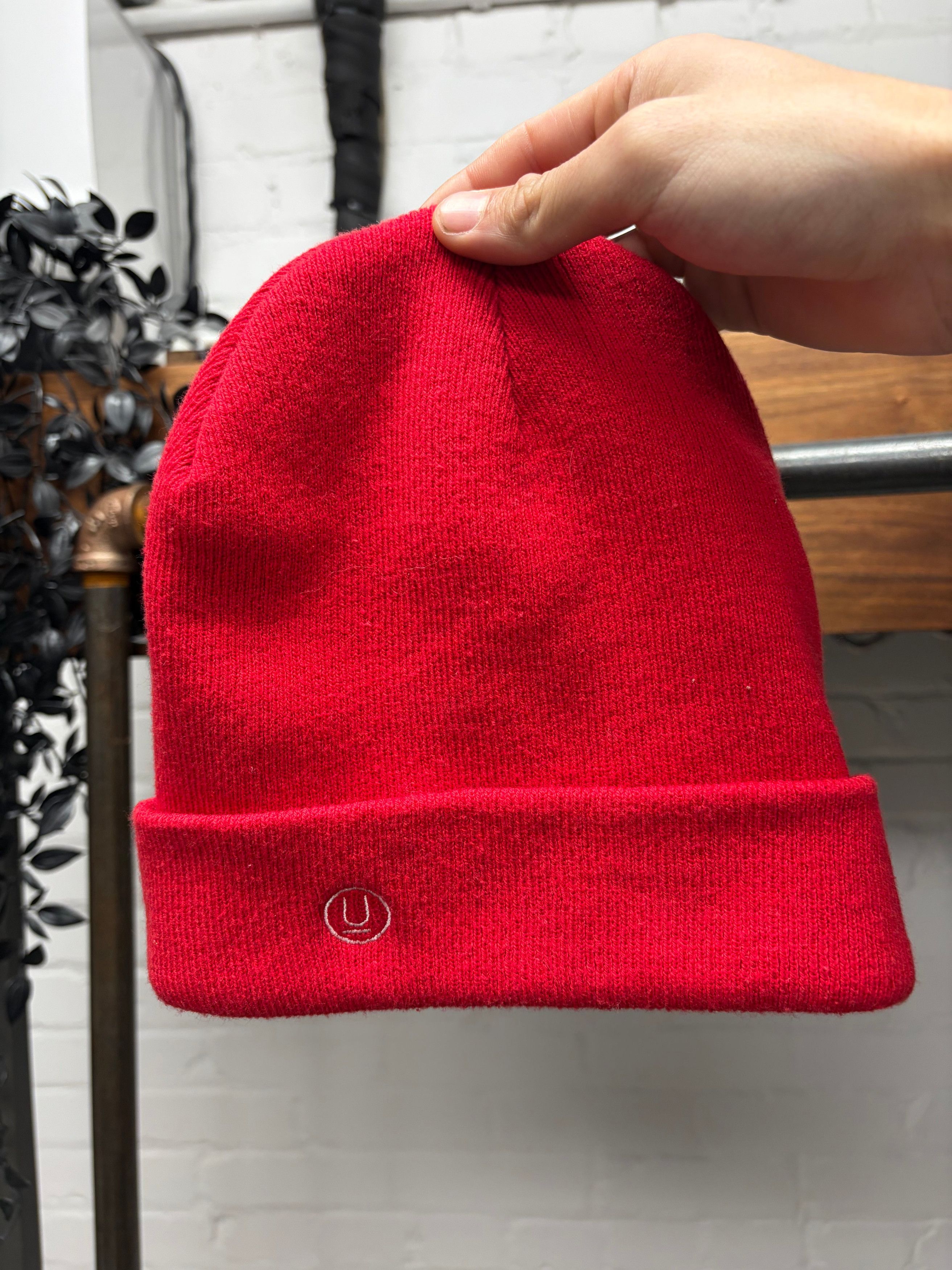 Undercover Undercover ‘U Logo’ Red Ribbed Beanie Size ONE SIZE - 1 Thumbnail