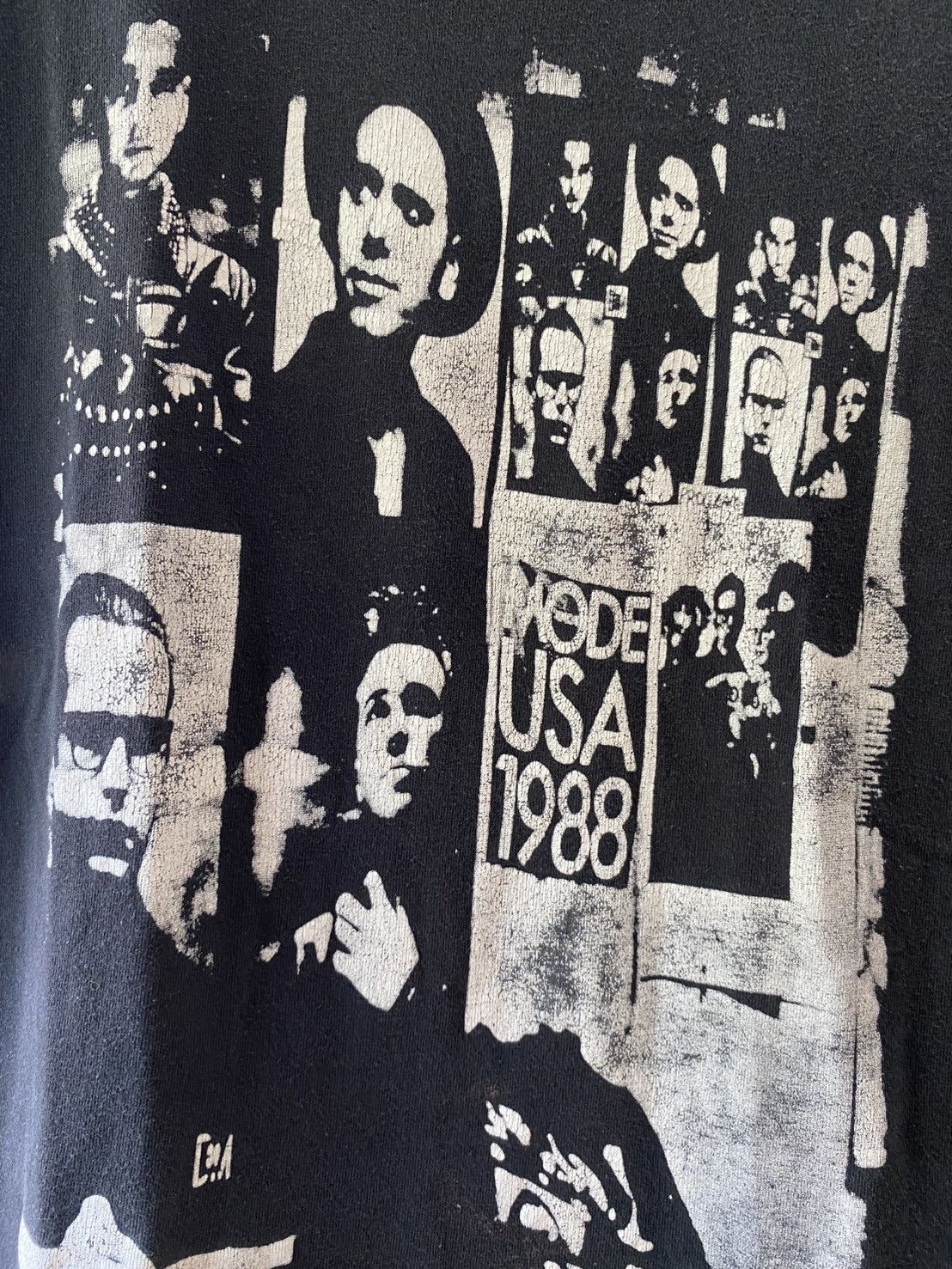 Band Tees Vintage 00s Depeche Mode Band Tee Size US S / EU 44-46 / 1 - 2 Thumbnail