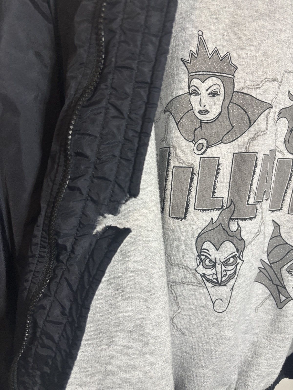 Disney Vtg Disney Catalog Villains Full Zip Logo Spellout Jacket M Size US M / EU 48-50 / 2 - 5 Thumbnail