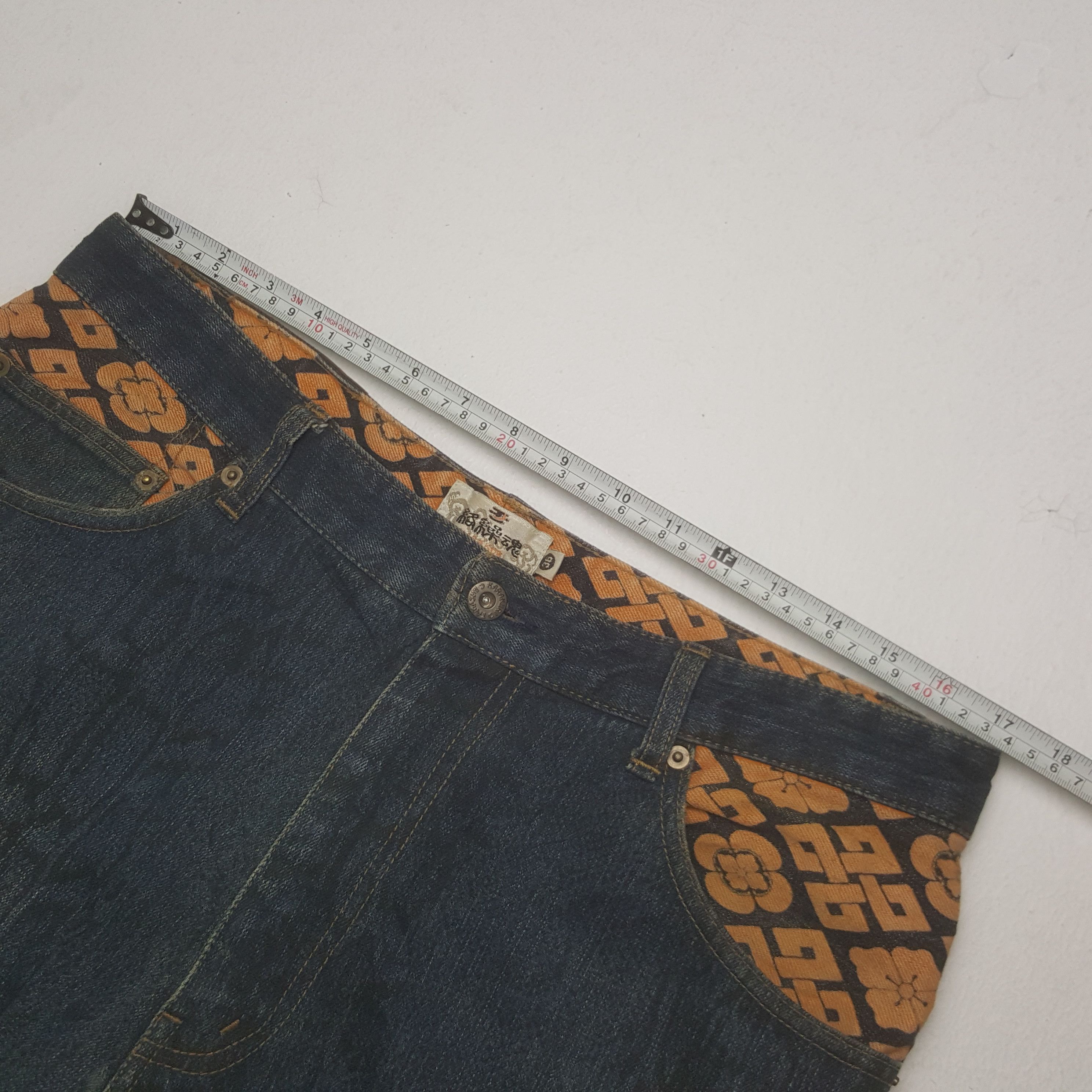 Designer × Japanese Brand × Vintage Vintage Karakuri Tamashn Sukajan Denim Jeans Size US 34 / EU 50 - 7 Thumbnail