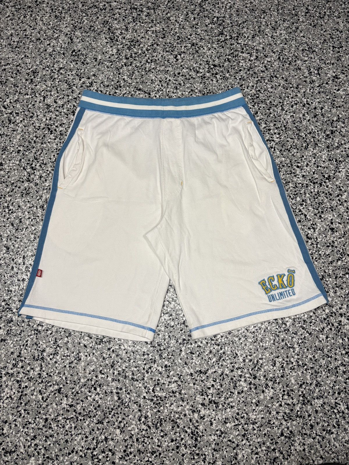 Ecko Unltd. Y2K Ecko Untld. Embroidered White Baggy Sweat Shorts Size L Size US 34 / EU 50 - 1 Thumbnail