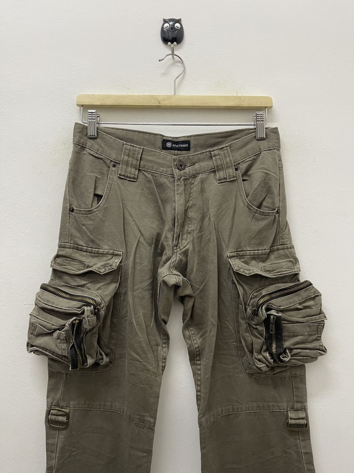 Japanese Brand Rare Vintage ROOT THREE 3D Pocket Flare Cargo Pant Size US 29 - 2 Thumbnail