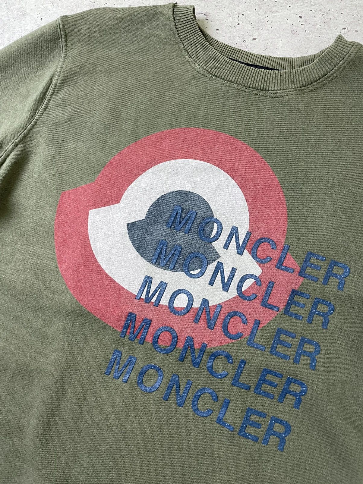 Moncler Vintage Moncler Logo Sweatshirt Size XL / US 12-14 / IT 48-50 - 7 Thumbnail