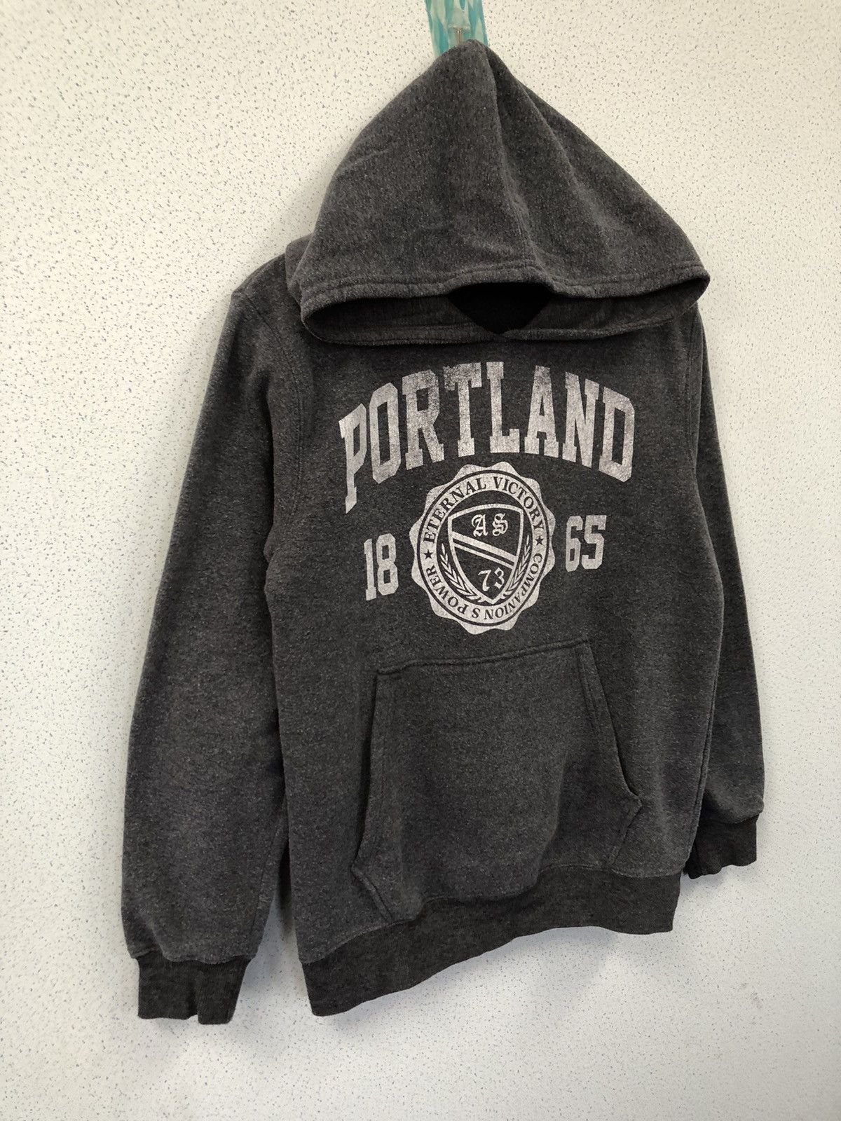 Japanese Brand Volcanic - Portland USA Hoodie Size US M / EU 48-50 / 2 - 3 Thumbnail