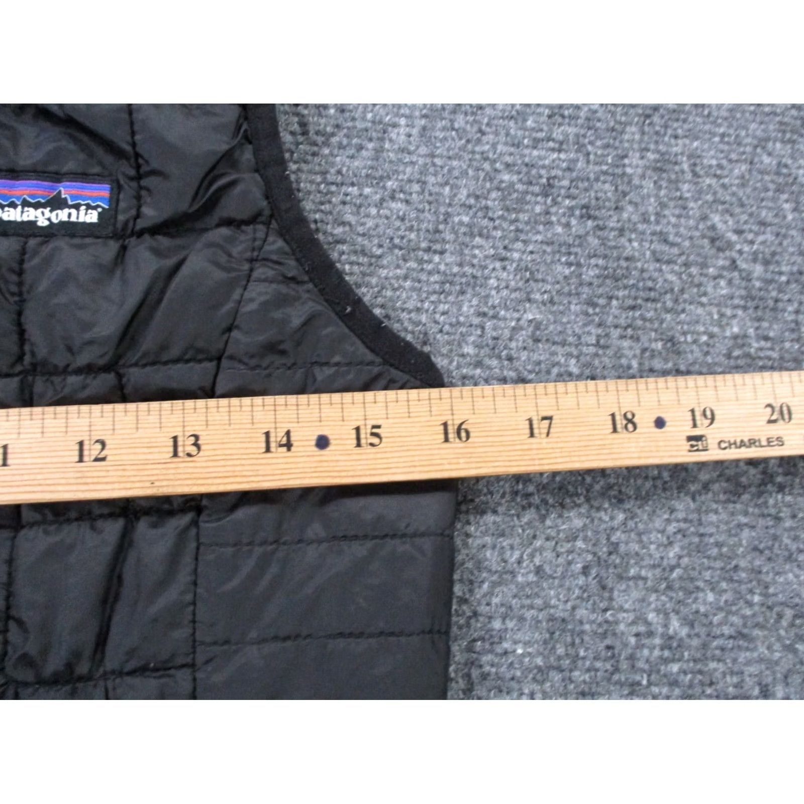 Patagonia Patagonia Vest Womens XS Black Nano Puff Outdoor Quilted Jacket 84246 Size XS / US 0-2 / IT 36-38 - 5 Thumbnail