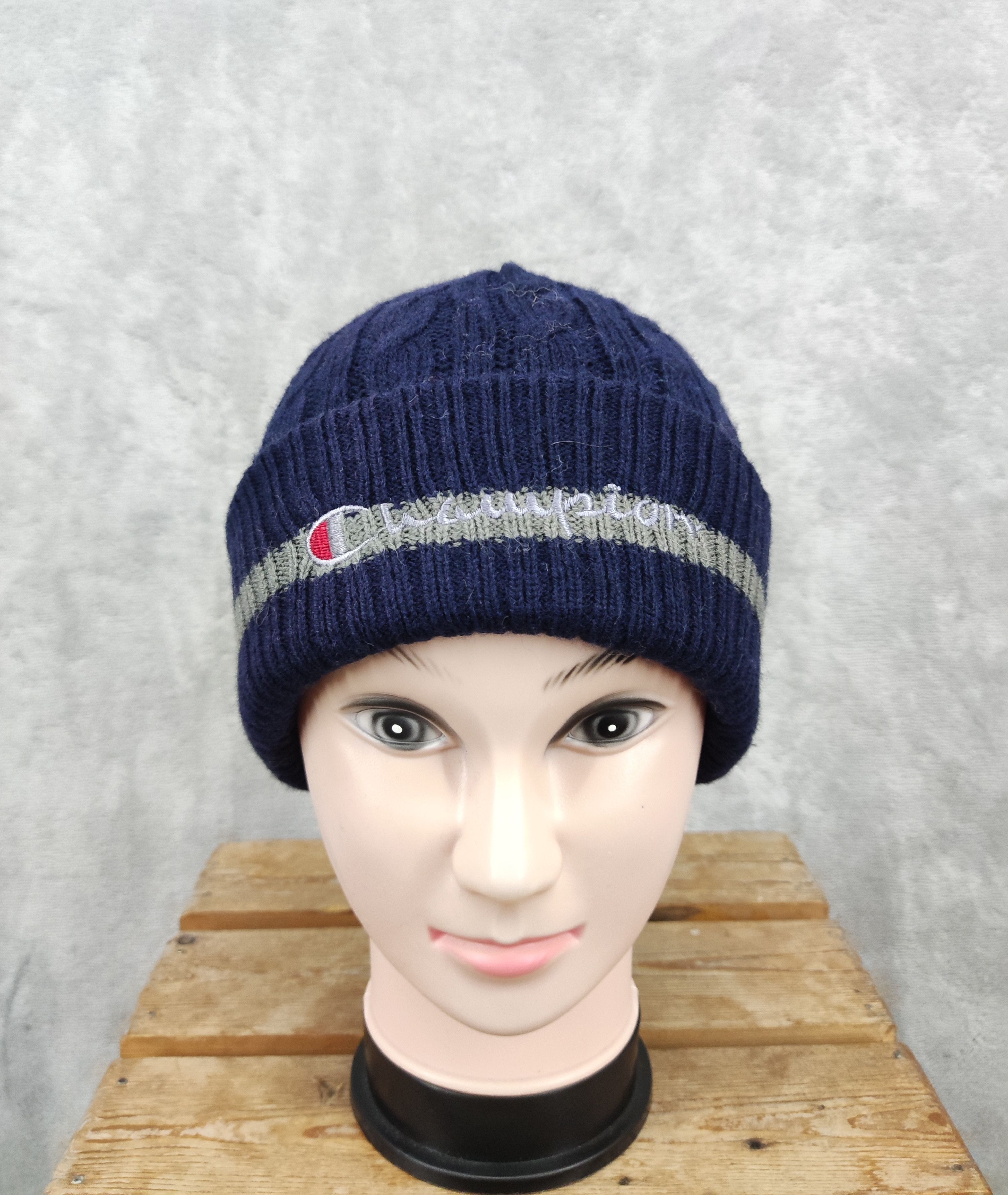 Champion Champion Spellout Beanie Hat Size ONE SIZE - 1 Thumbnail