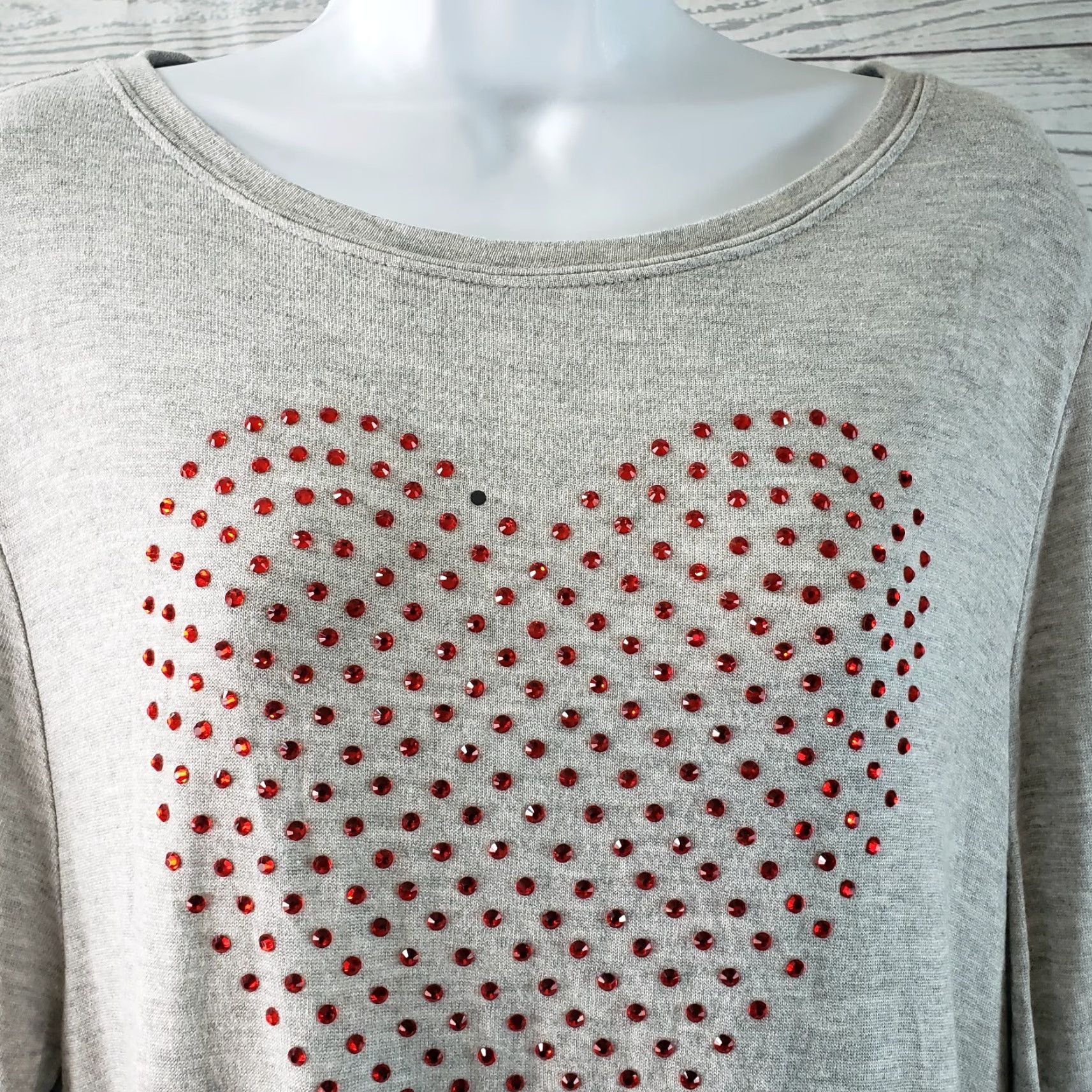 Wildfox Wildfox Glitz Heart Pullover Womens Long Sleeve Sz Large Gray Red Slouchy Size L / US 10 / IT 46 - 2 Thumbnail