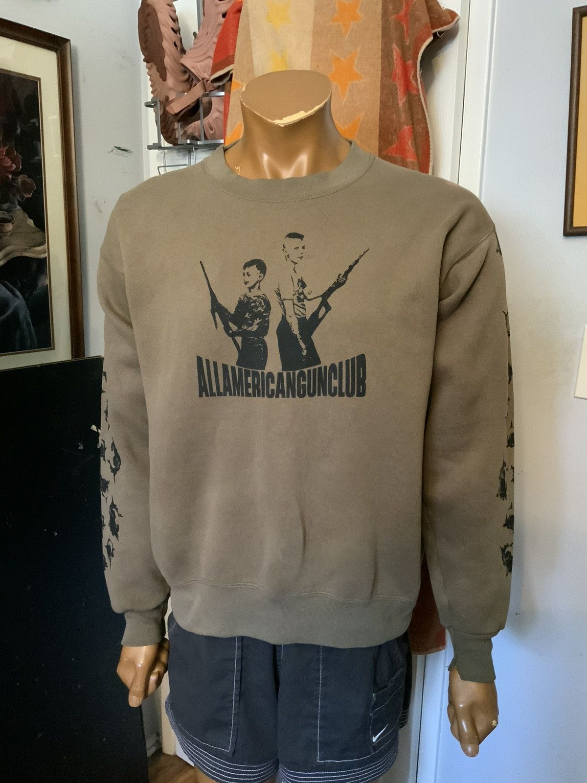 Other Vintage All American Gun Club Punk Grunge Bullet Sweatshirt Size US M / EU 48-50 / 2 - 12 Thumbnail