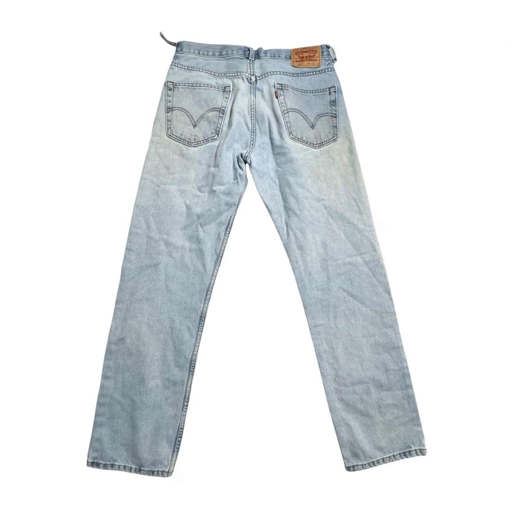 Levi's VINTAGE Levi's 505 Jeans Mens 35x32 Regular Fit Straight Leg 2000s Y2K Blue Size US 35 - 2 Thumbnail