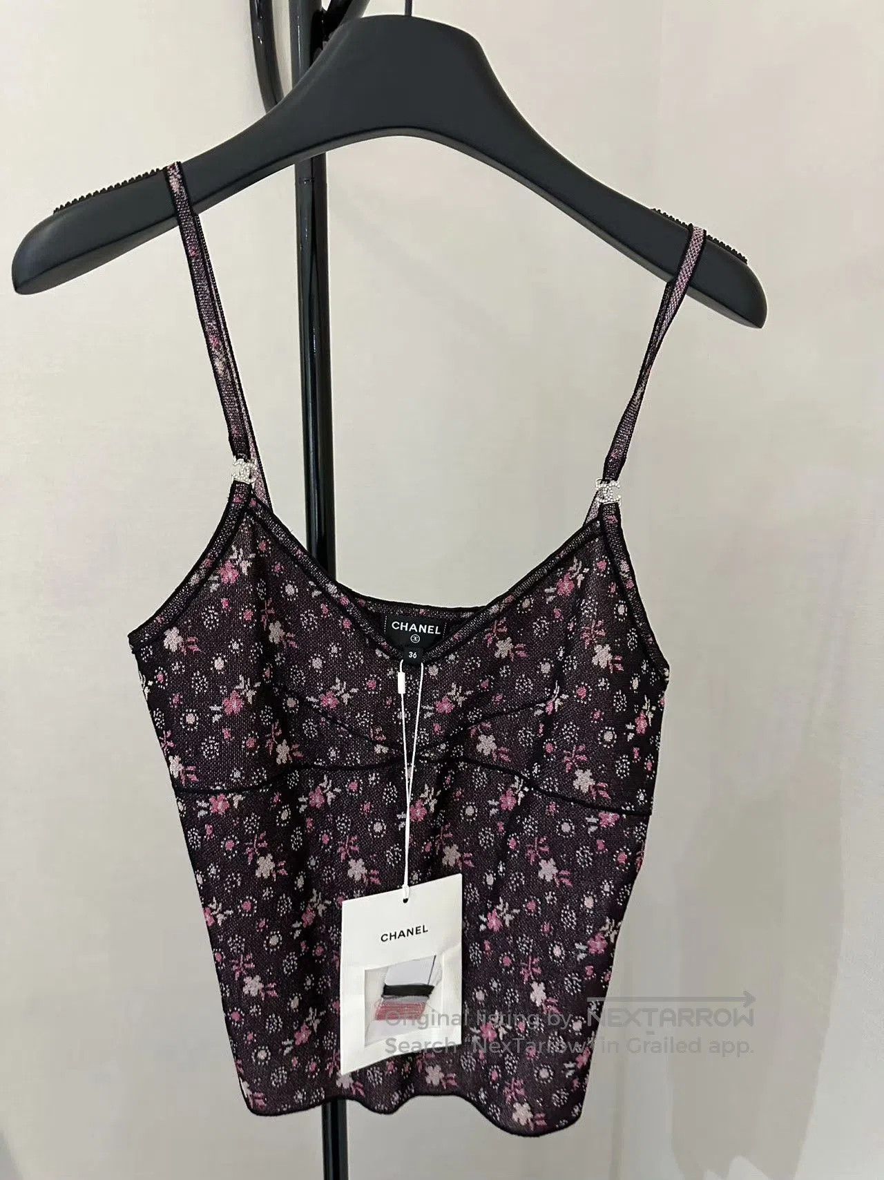 Chanel Chanel Women's Size 36 Top. Size XS / US 0-2 / IT 36-38 - 1 Thumbnail
