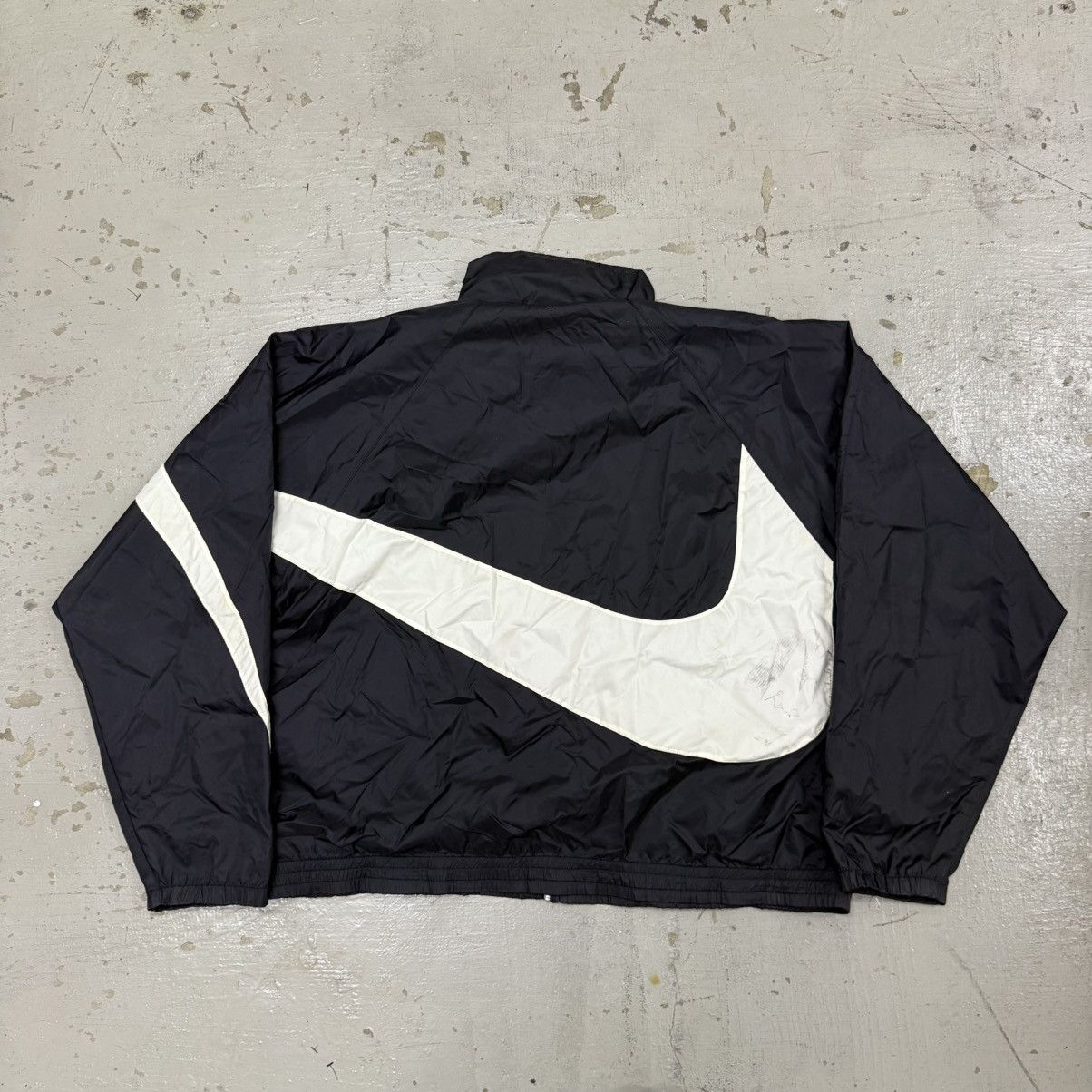 Nike Vintage Nike Big Logo Swoosh Windbreaker Size US M / EU 48-50 / 2 - 7 Thumbnail