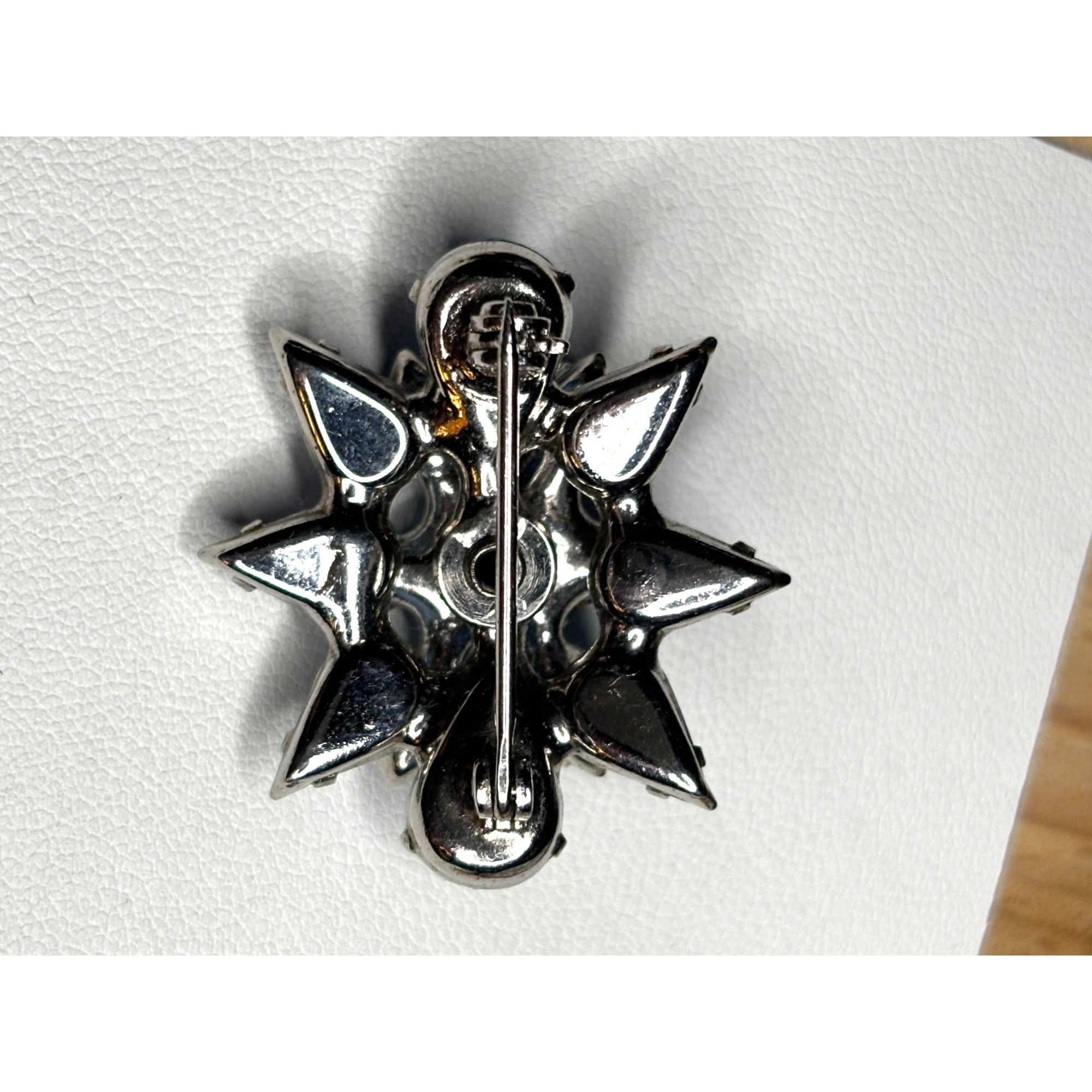 & Other Stories Vintage Blue Rhinestone Snowflake Brooch Size ONE SIZE - 5 Thumbnail
