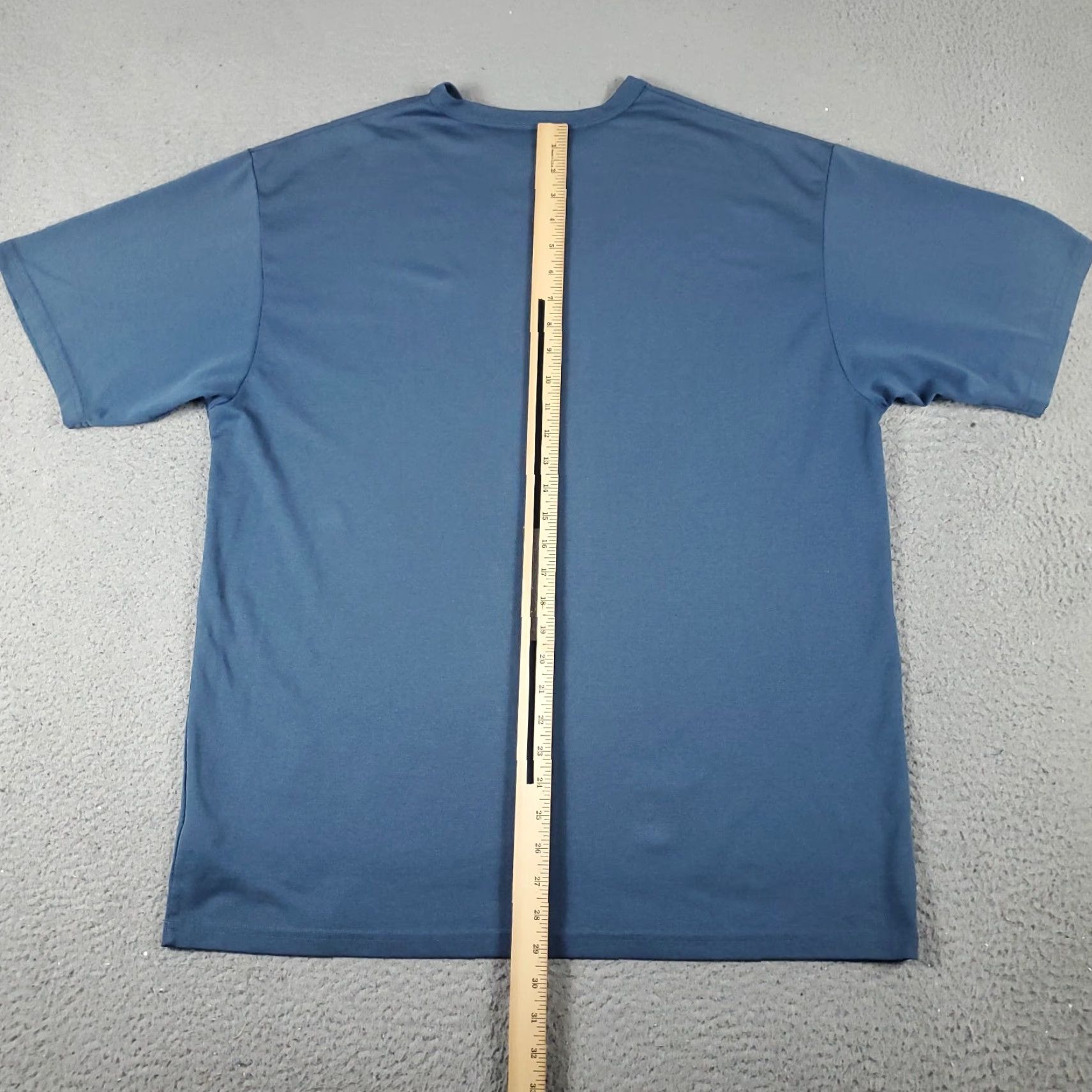 Nike NIKE T-Shirt Mens XL Blue Swoosh Casual Short Sleeve Adult Regular Size XL Cotton Blend Logo Graphic 90s Modern Sports Mens Size US XL / EU 56 / 4 - 7 Thumbnail