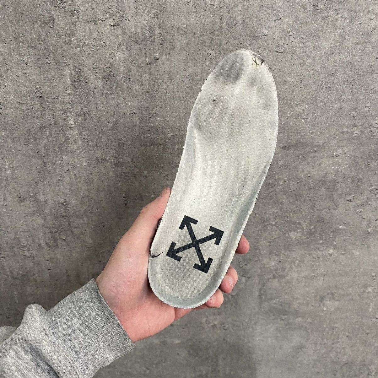 Off-White Off-White Vulcanized Low Sneakers Size US 8 / IT 38 - 18 Thumbnail