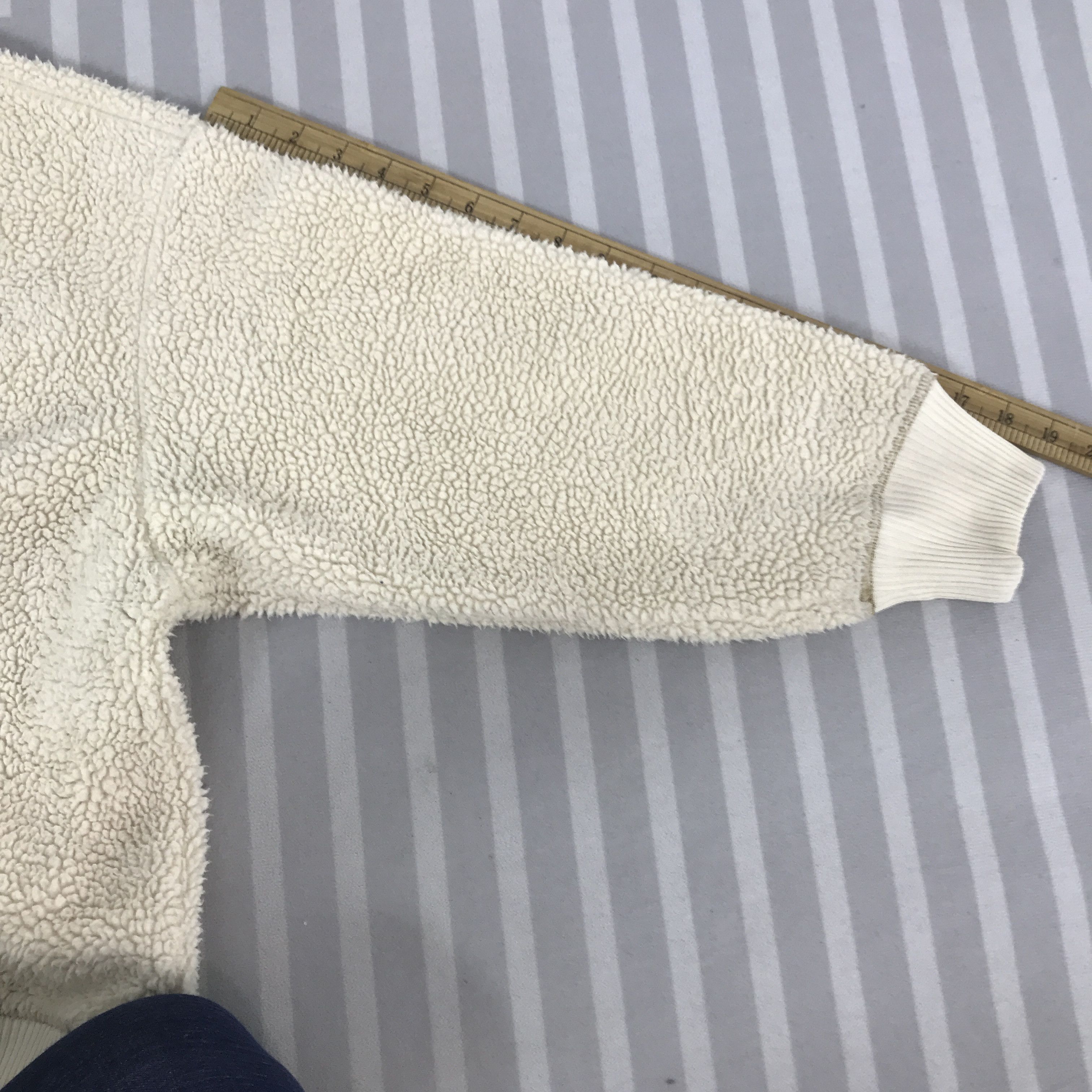 Uniqlo Vintage Jw Anderson x Uniqlo sherpa Sweatshirt Jacket K65B4 Size US L / EU 52-54 / 3 - 7 Thumbnail