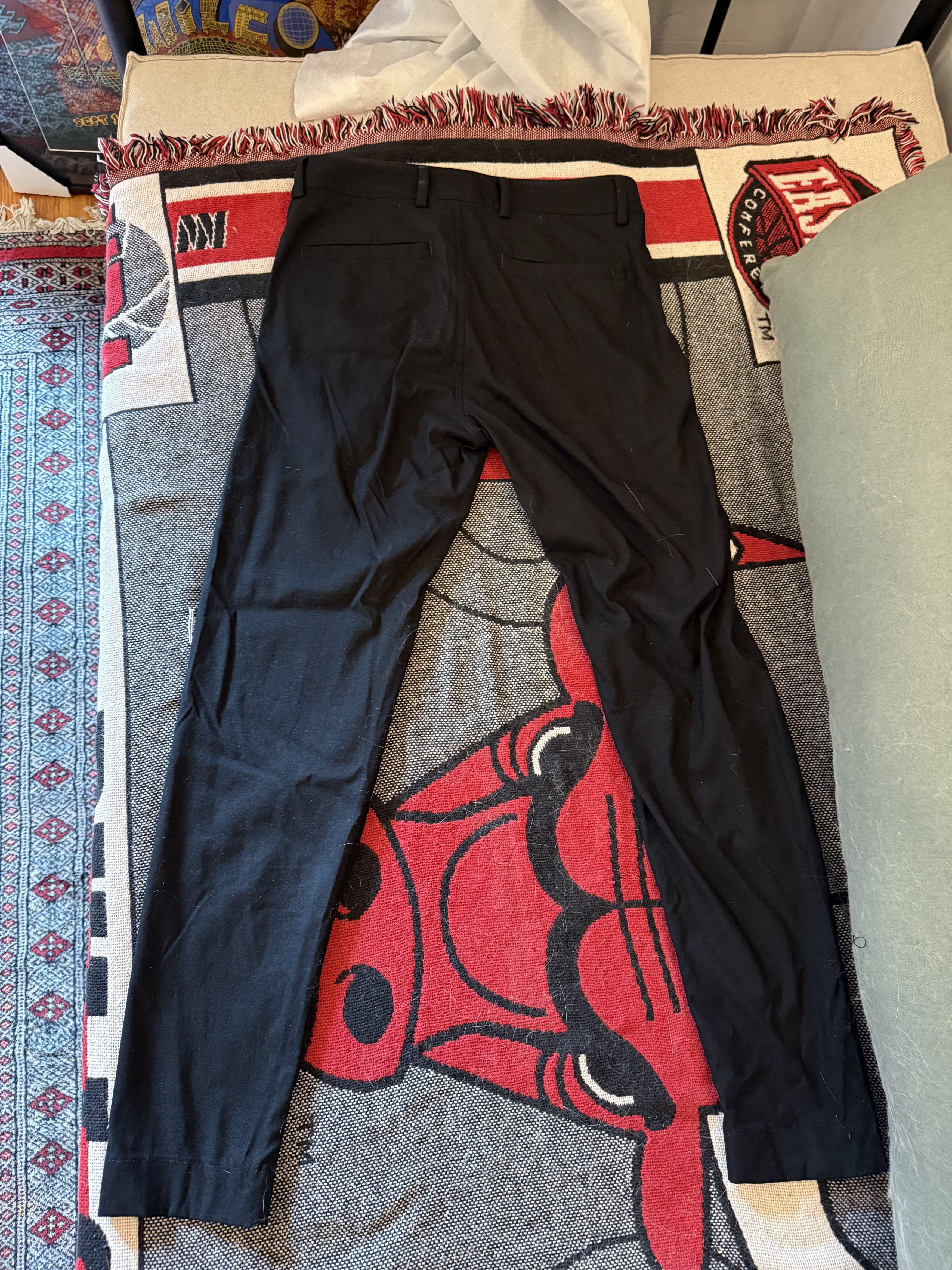 Outlier Futuredarts Size US 28 / EU 44 - 2 Thumbnail