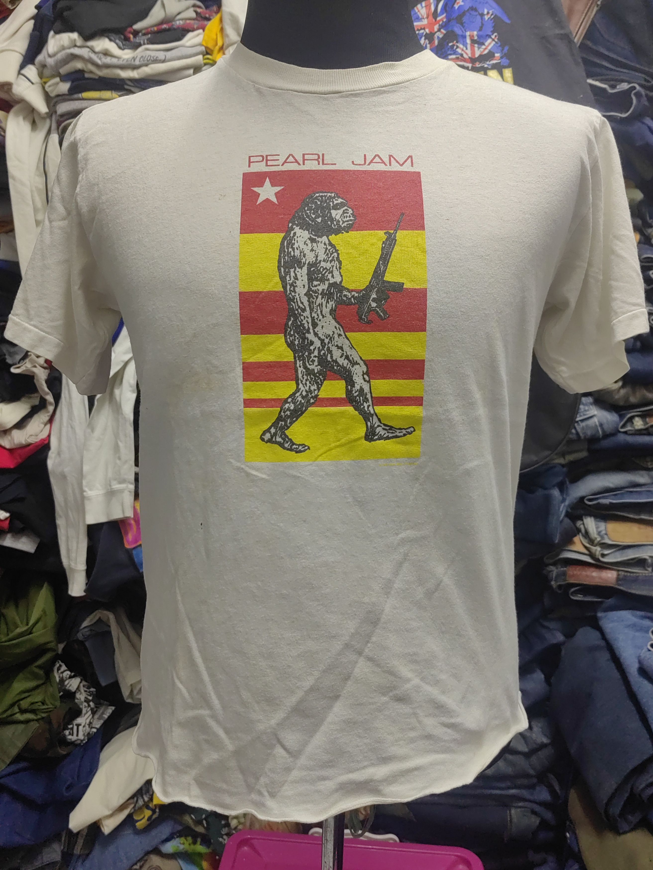 Vintage 90s pearl jam