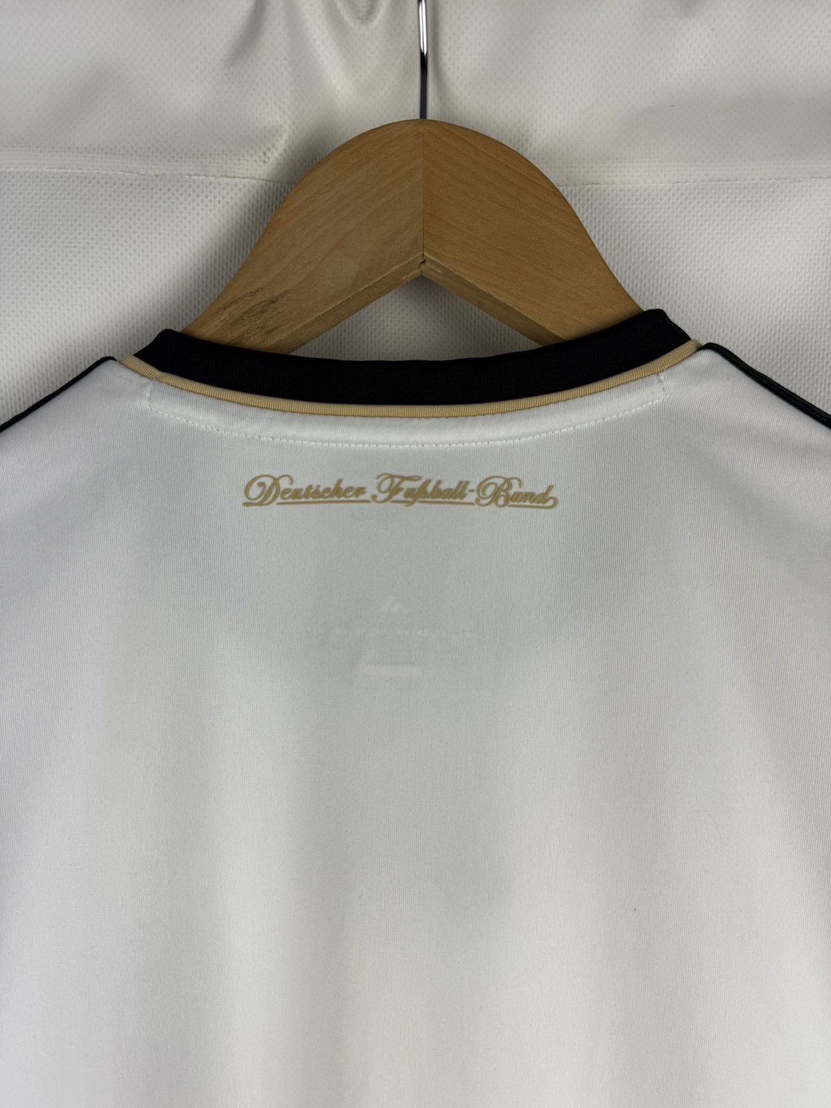 Adidas Adidas Germany 2010 2011 Home Soccer Jersey Shirt P41477 Size US M / EU 48-50 / 2 - 23 Thumbnail
