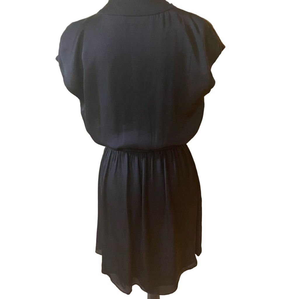 Bcbgmaxazria BCBG MaxAzria sz S black lined draping wrap dress. Pristine Size S / US 4 / IT 40 - 4 Thumbnail