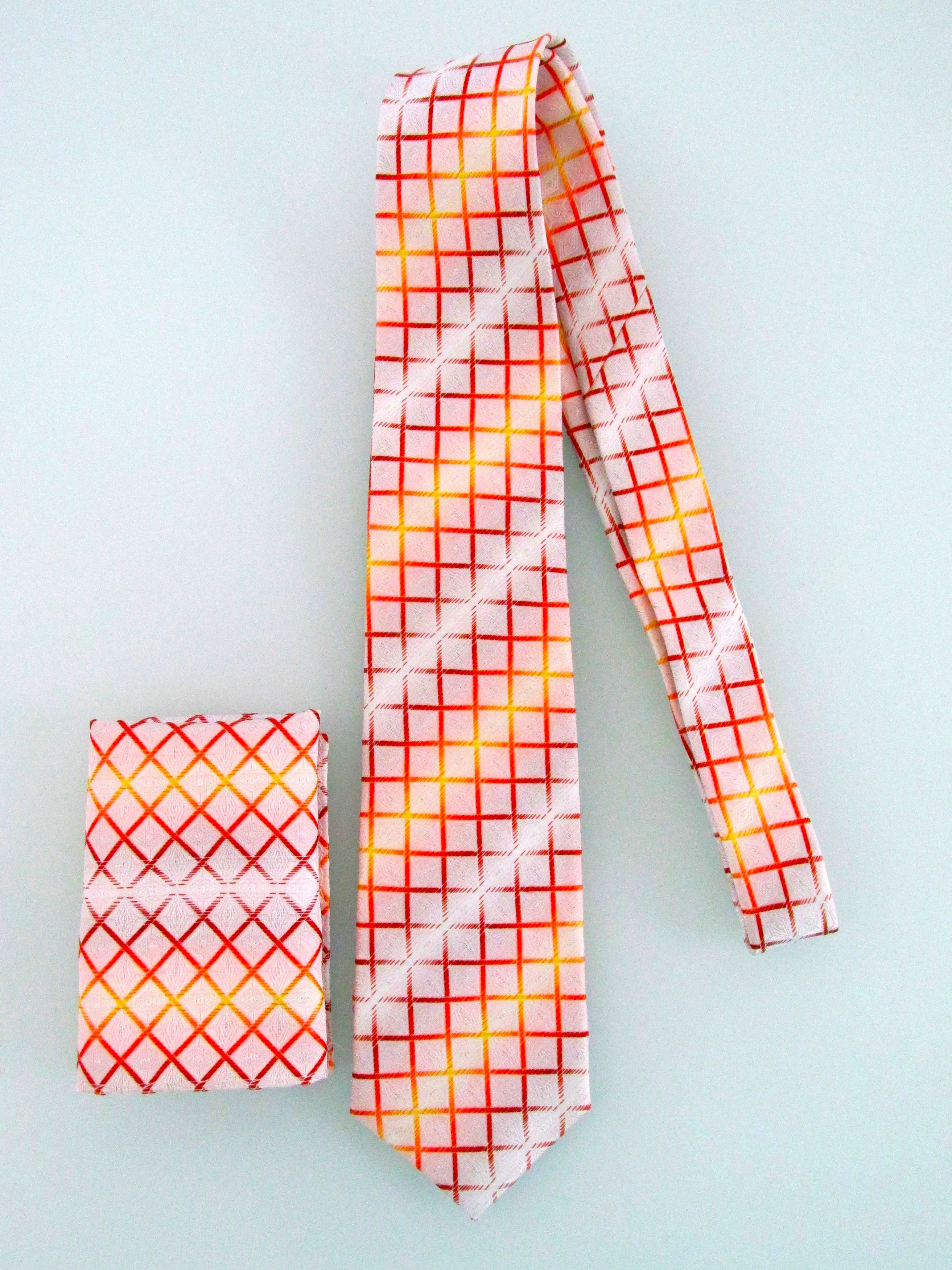 Other Uomo Venetto (NWT) Men's Tie & Pocket Square Set Size ONE SIZE - 1 Thumbnail