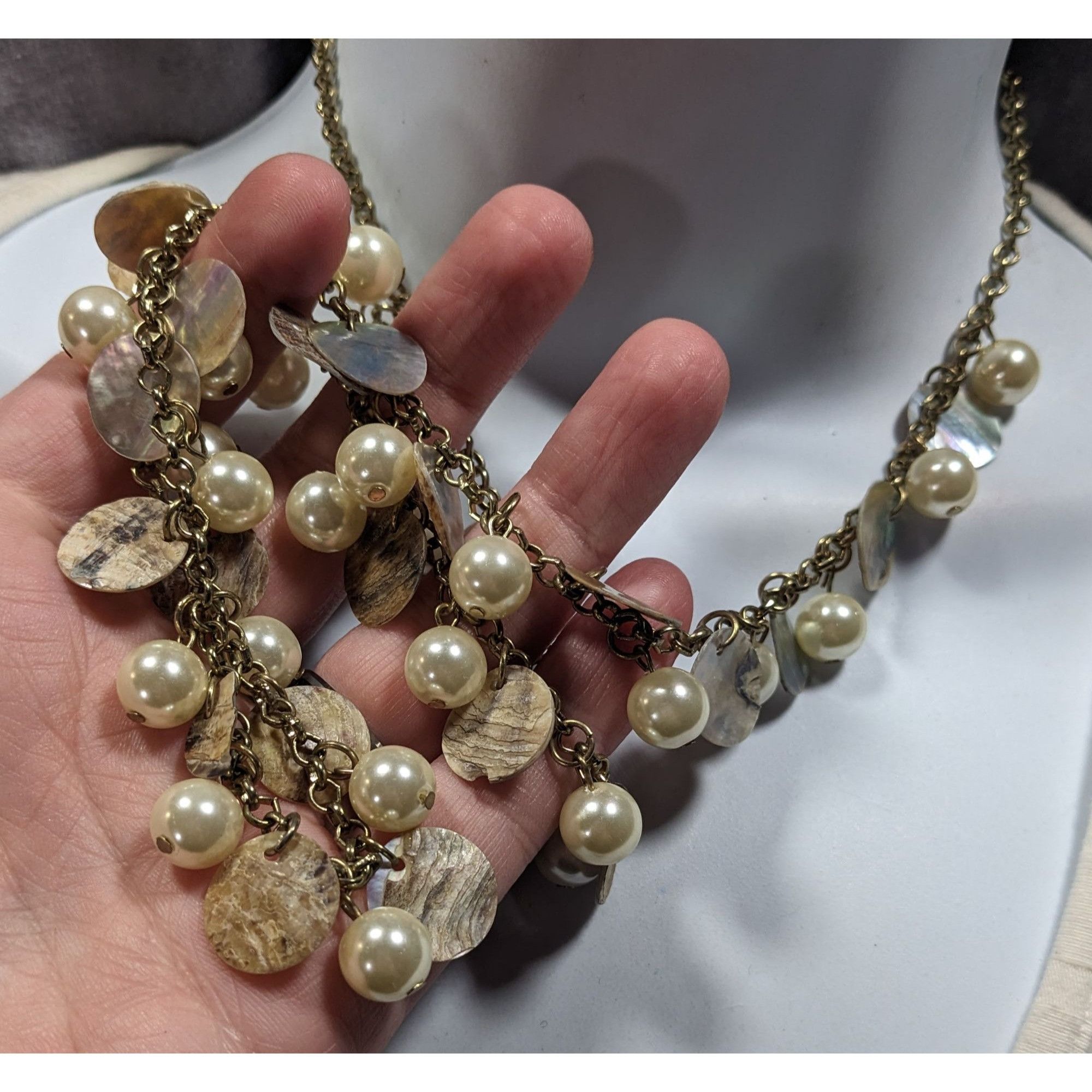Other Bohemian Glam Faux Pearl Shell Disc Charm Necklace Size ONE SIZE - 3 Thumbnail