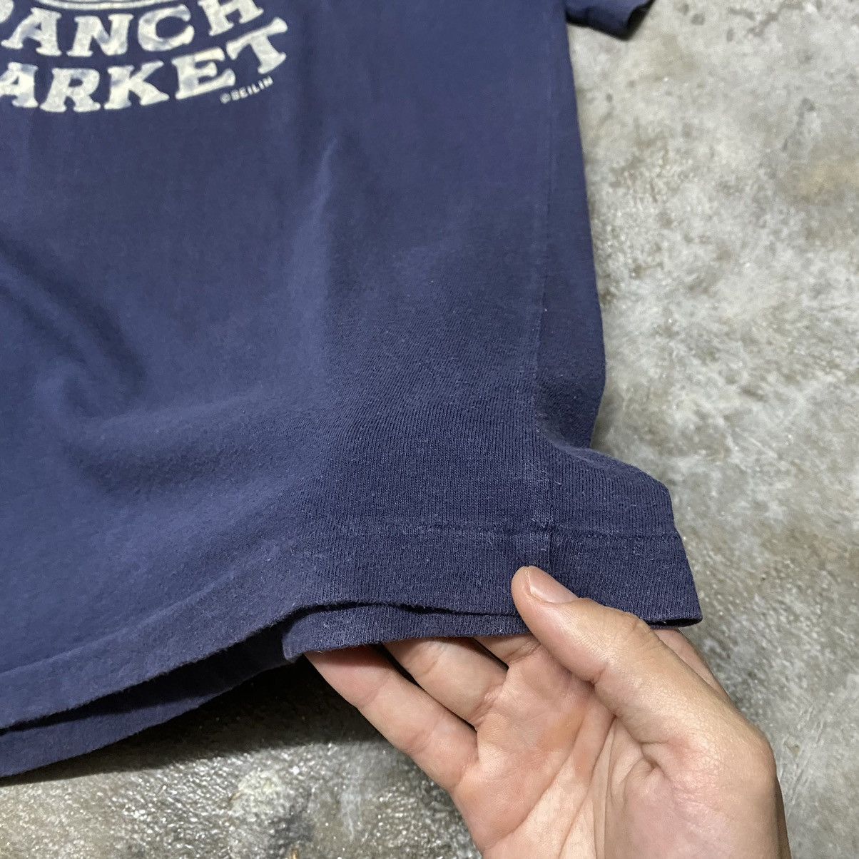 Blue Blue Japan RARE! VINTAGE HR MARKET SELVEDGE POCKET TEE JAPAN SHIRT Size US S / EU 44-46 / 1 - 16 Thumbnail