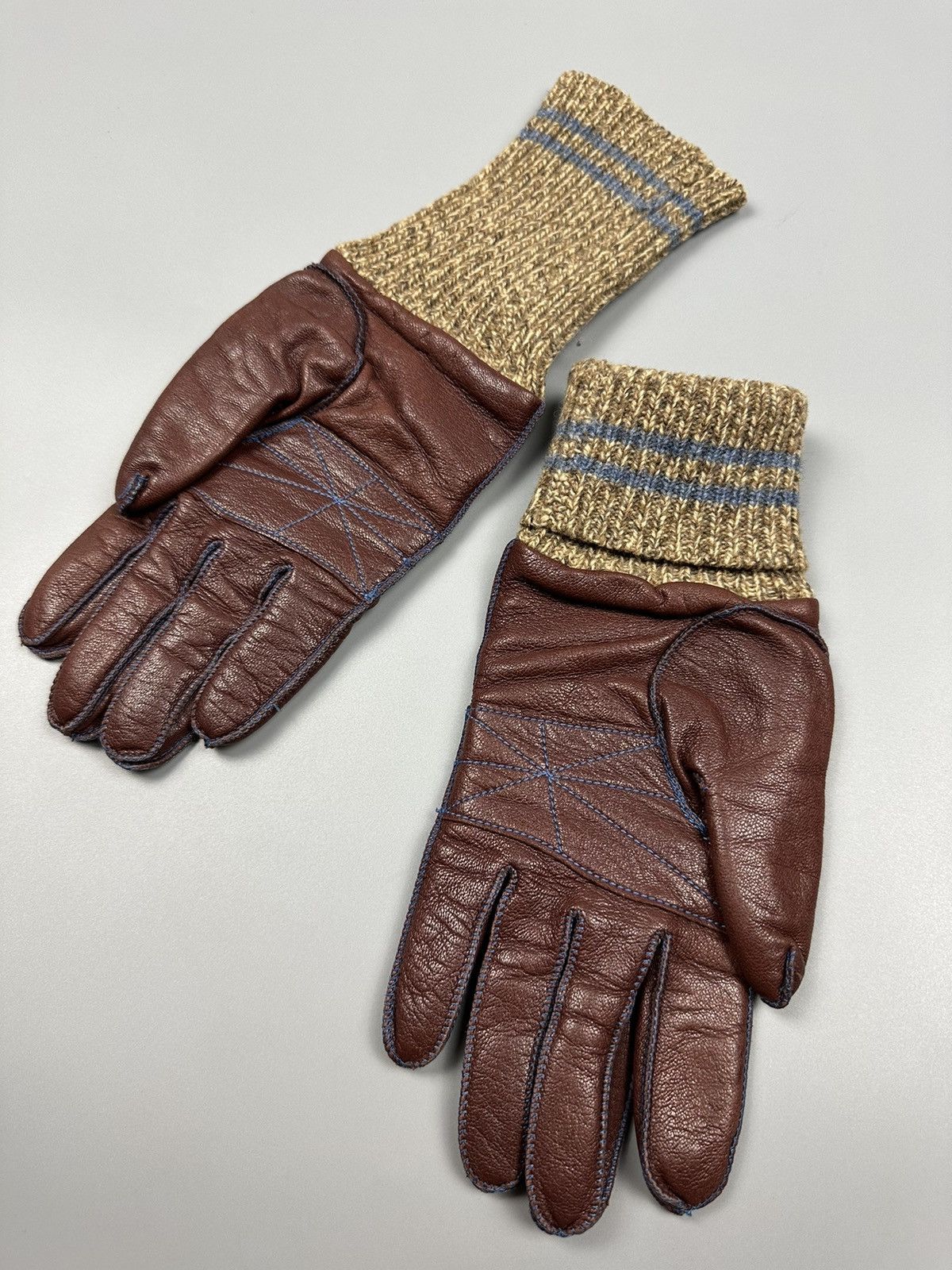 Vivienne Westwood Vivienne Westwood Leather Orb Gloves Size ONE SIZE - 5 Thumbnail