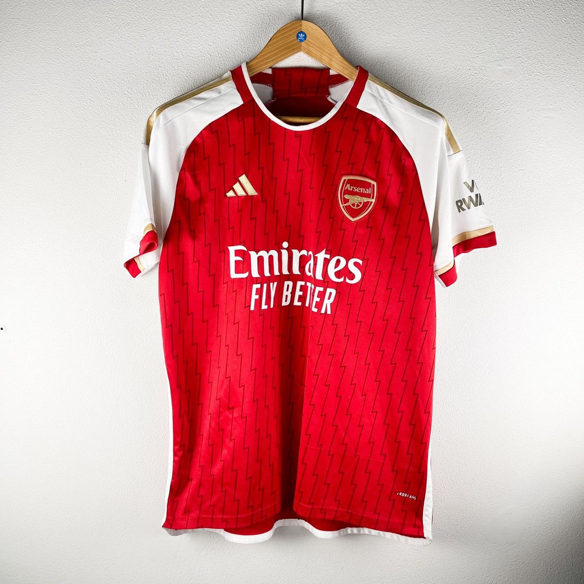 Adidas × Vintage Odegaard #8 Arsenal London Home Football Shirt Red Adidas Size US M / EU 48-50 / 2 - 1 Thumbnail