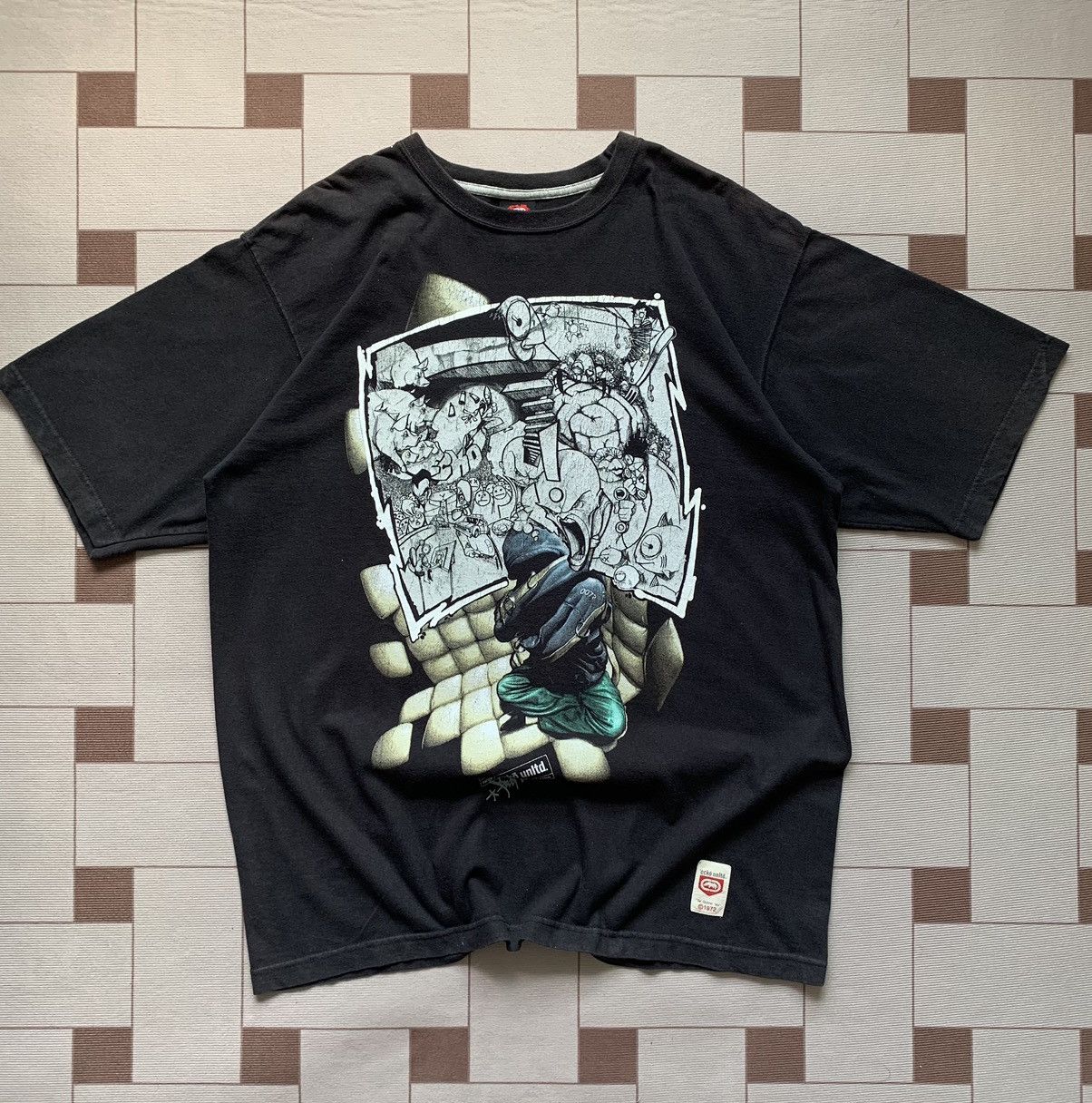 Ecko Unltd. × Vintage Vintage Y2K Ecko Unltd Fuzzy Logik Graphic Tshirt Size US L / EU 52-54 / 3 - 1 Thumbnail