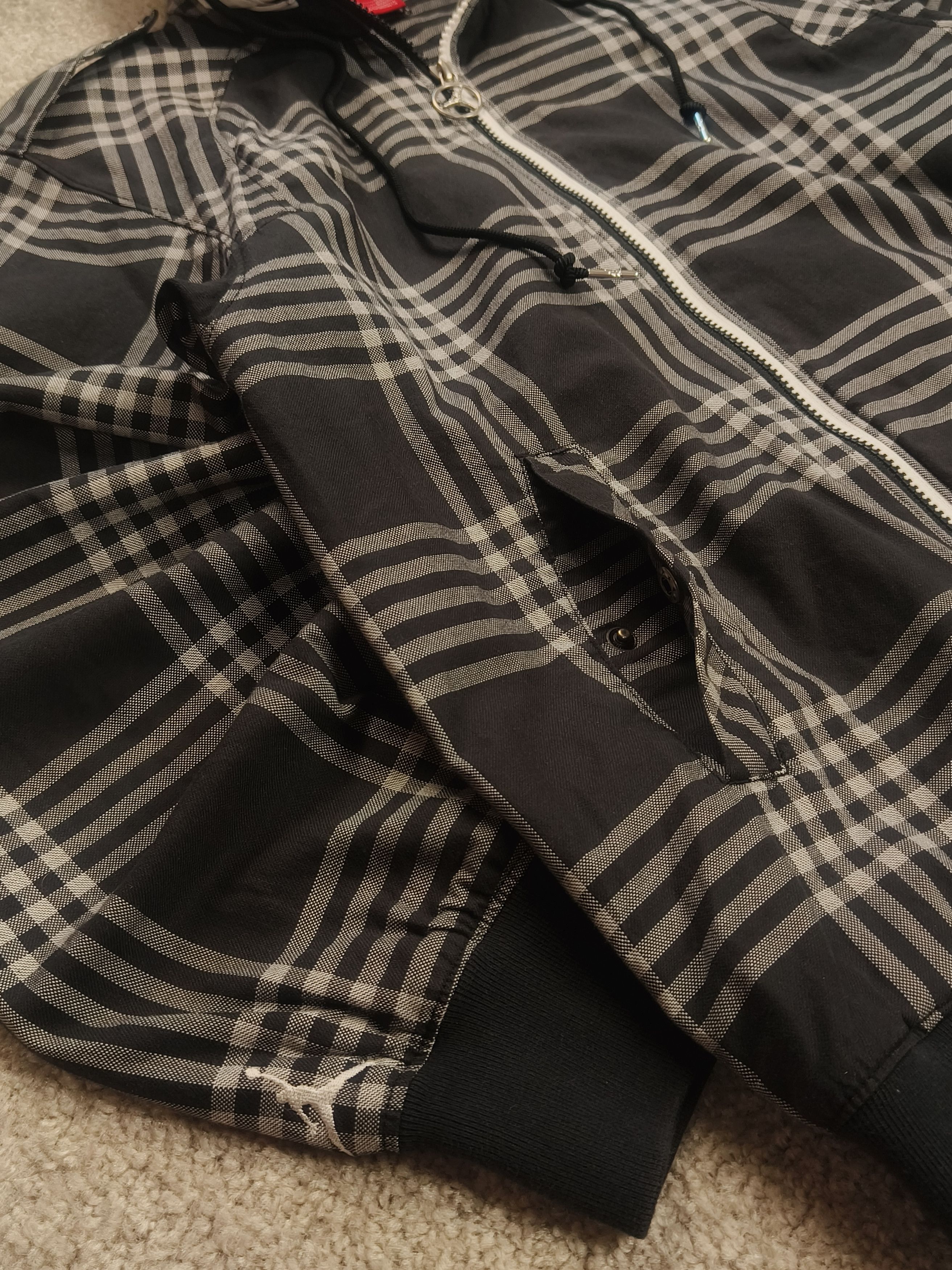 Jordan Brand Jordan Brand Plaid Check Hoodie Full Zip Streetwear Jacket Size US S / EU 44-46 / 1 - 3 Thumbnail