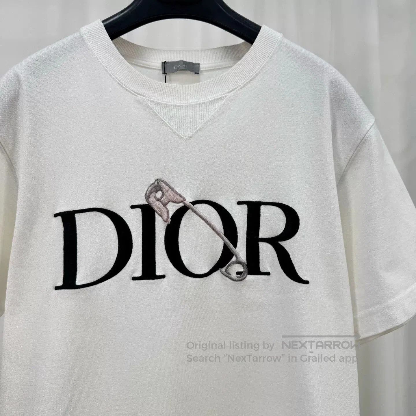 Dior Dior Brooch Embroidery Letter Tee. Size XS / US 0-2 / IT 36-38 - 3 Thumbnail