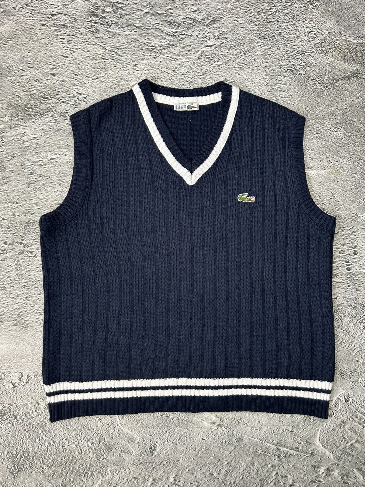 Lacoste Lacoste vintage navy sweater vest small logo Size US L / EU 52-54 / 3 - 1 Thumbnail