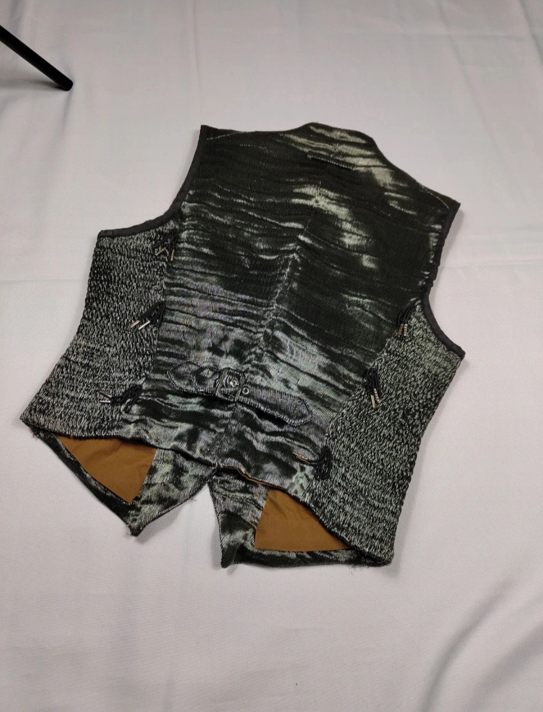 Jean Paul Gaultier 80s Vintage Jean Paul Gaultier Metallic Thread Vest Size M / US 6-8 / IT 42-44 - 2 Thumbnail