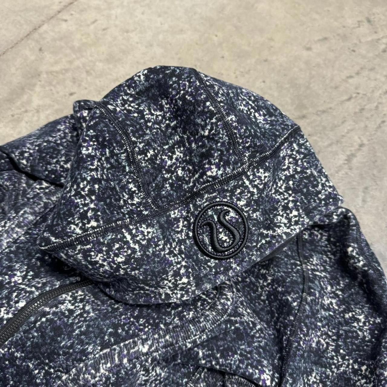 Lululemon Lululemon Scuba Zip Up Jacket Indigo & White Size M / US 6-8 / IT 42-44 - 5 Thumbnail