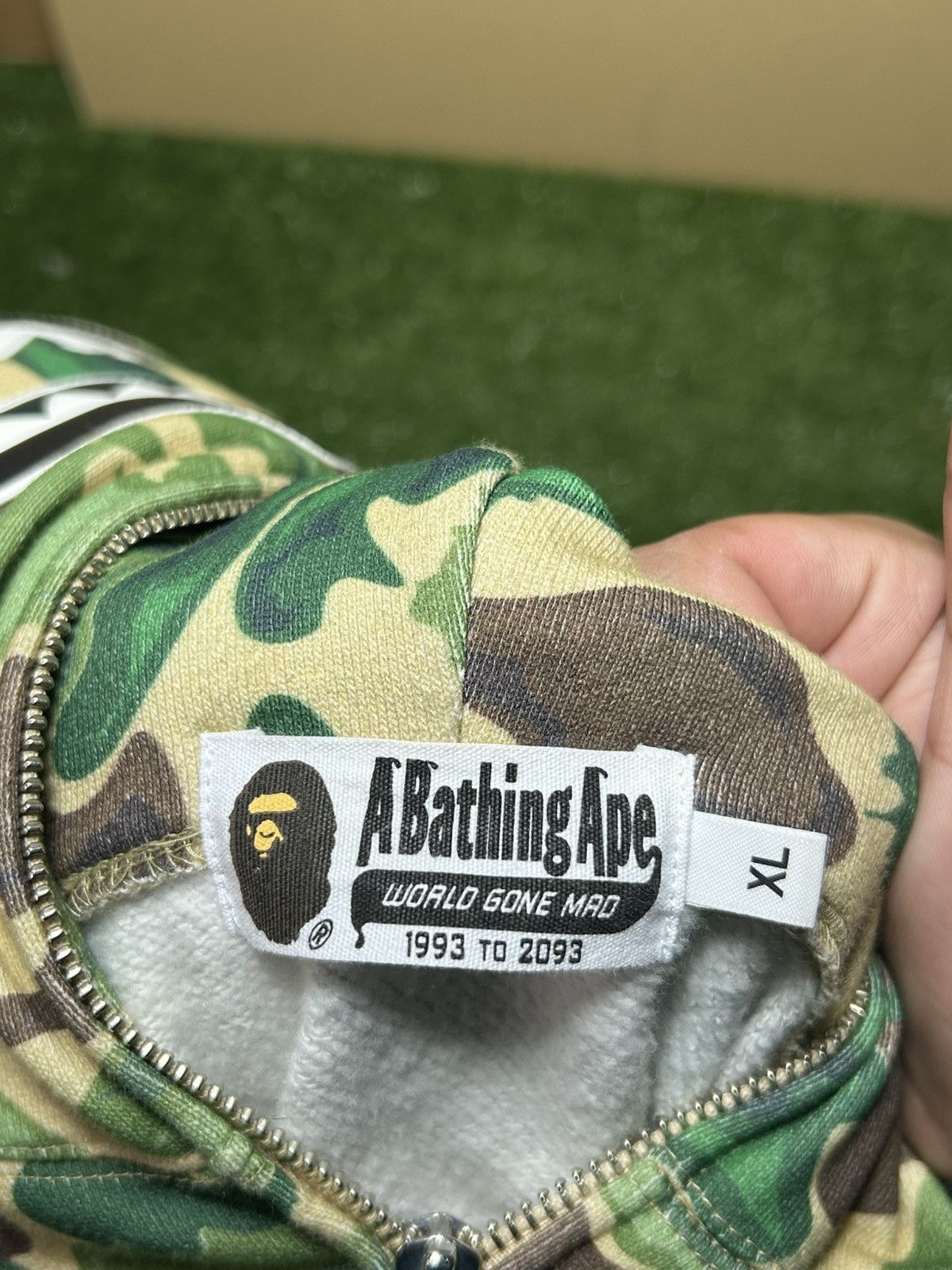 Bape Bape Art Patch shark hoodie Size US XL / EU 56 / 4 - 10 Thumbnail