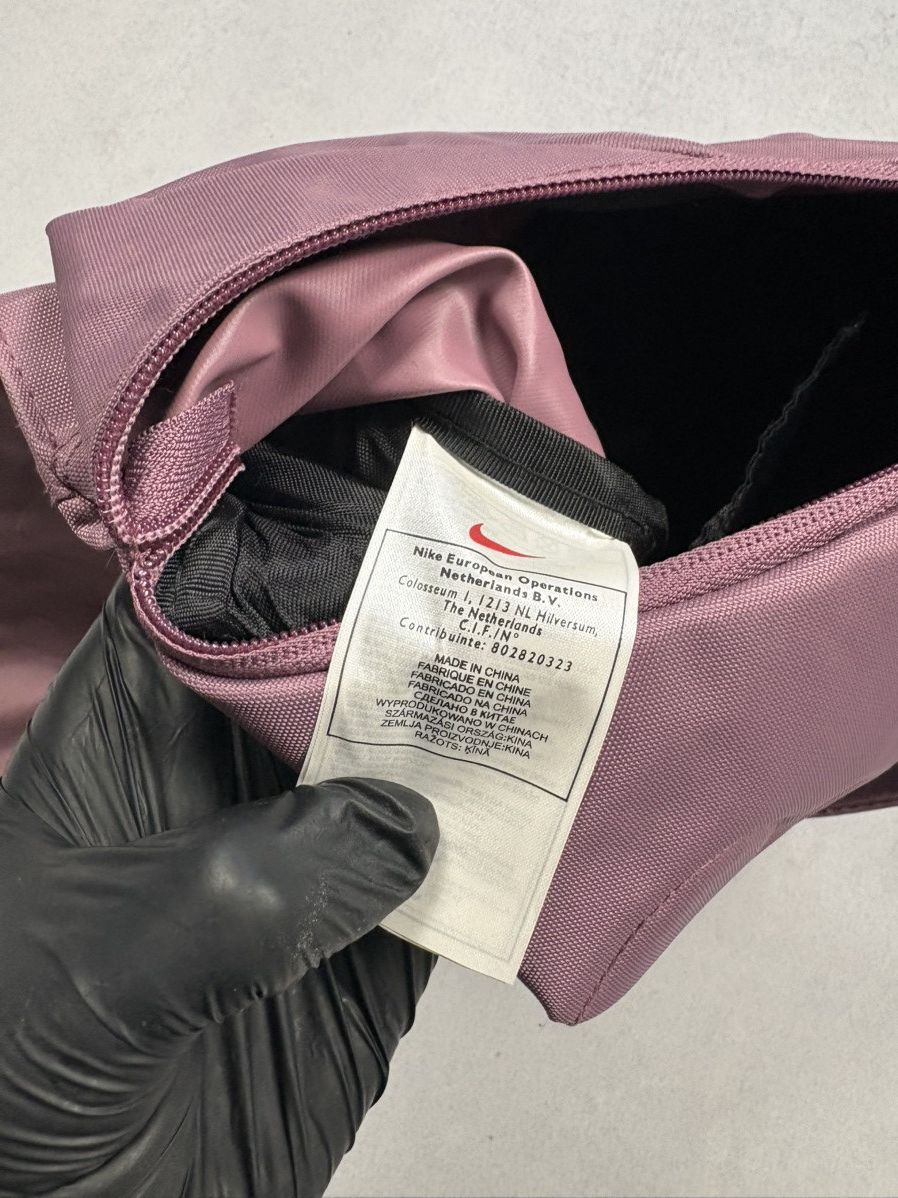Nike 2000s Nike ACG Vintage Sling Bag Crossbody Pink Nylon Y2K Size ONE SIZE - 17 Thumbnail