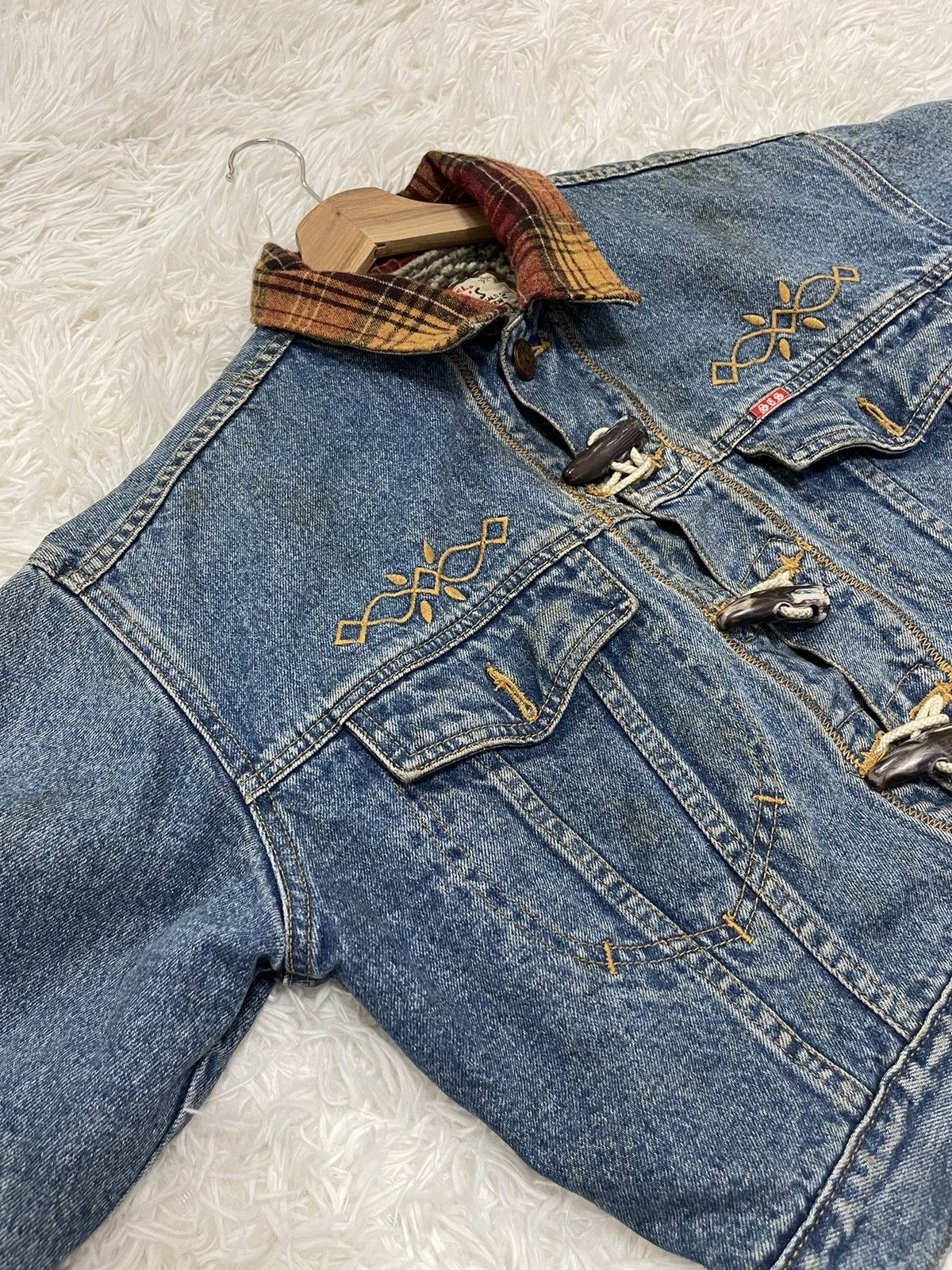 Vintage Sweet Camel Sherpa Lined Button Toggle Croped Denim Jacket Size M / US 6-8 / IT 42-44 - 3 Thumbnail