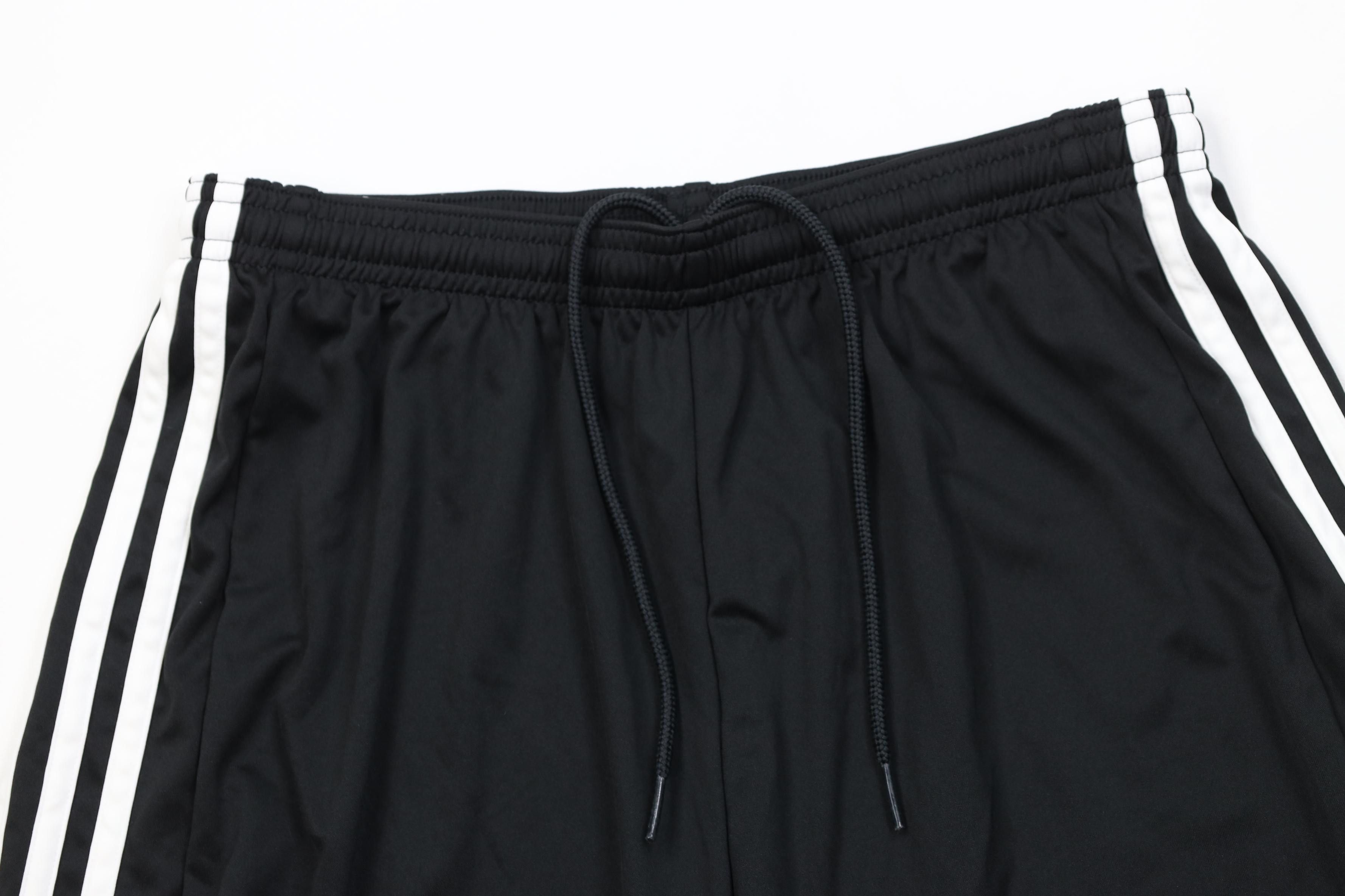 Adidas Vintage Y2K Adidas Running Jogging Soccer Shorts Black Size US 32 / EU 48 - 2 Thumbnail