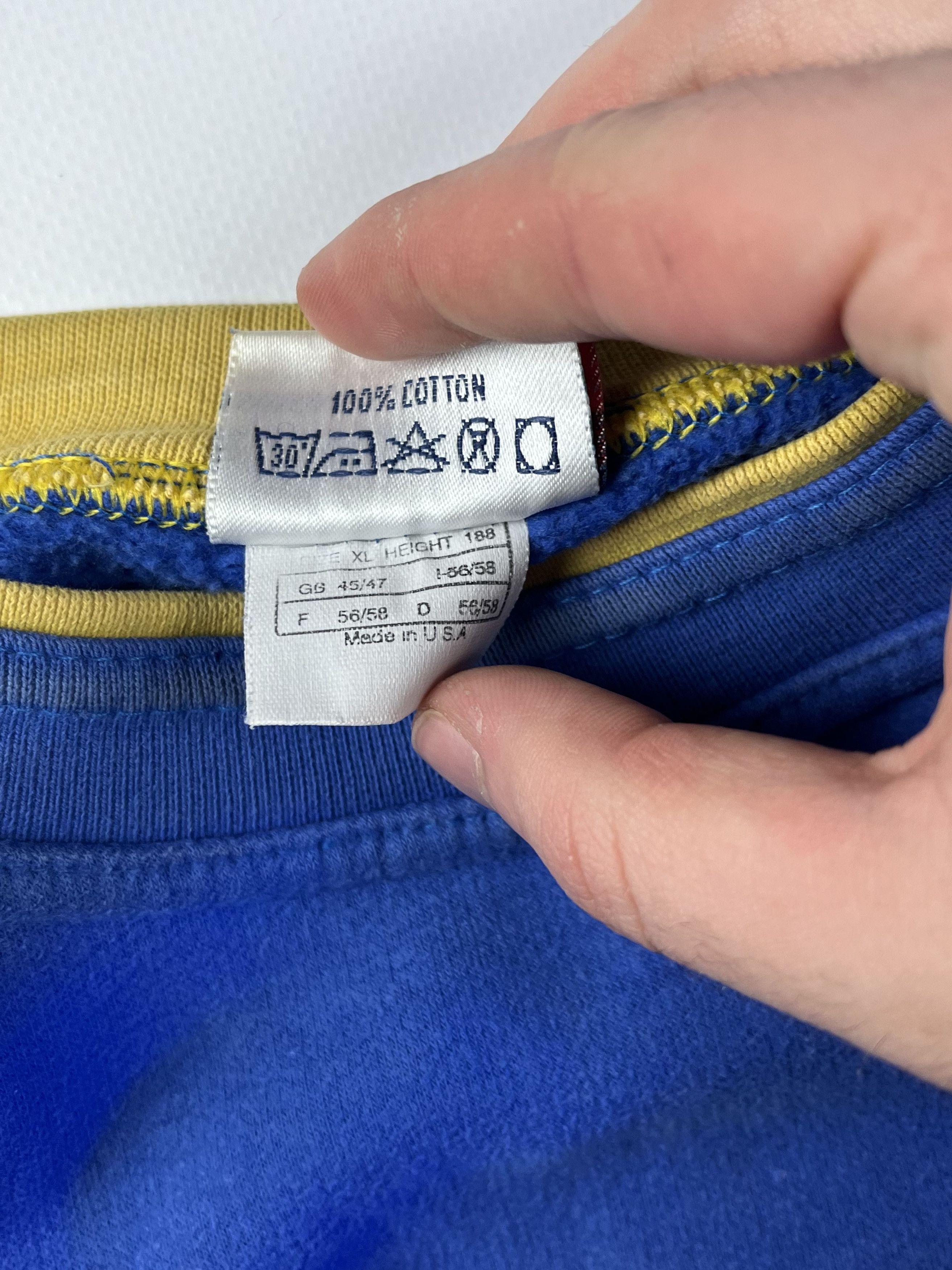 Nike × Vintage 90s Rare Nike Swoosh Sweatshirt Size US L / EU 52-54 / 3 - 7 Thumbnail