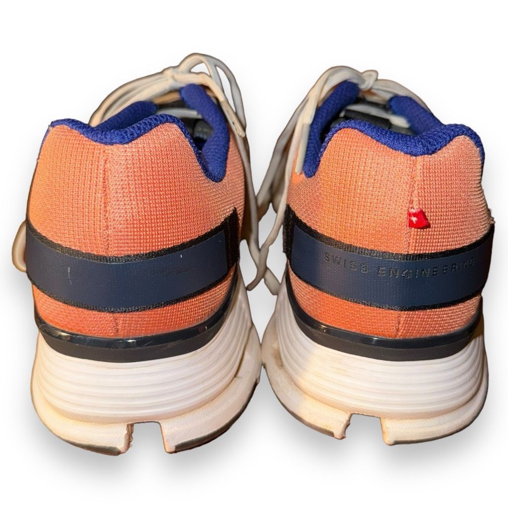 On On Cloud Running Orange Cloudnova Running Shoes Size 11 Size US 11 / EU 44 - 5 Thumbnail