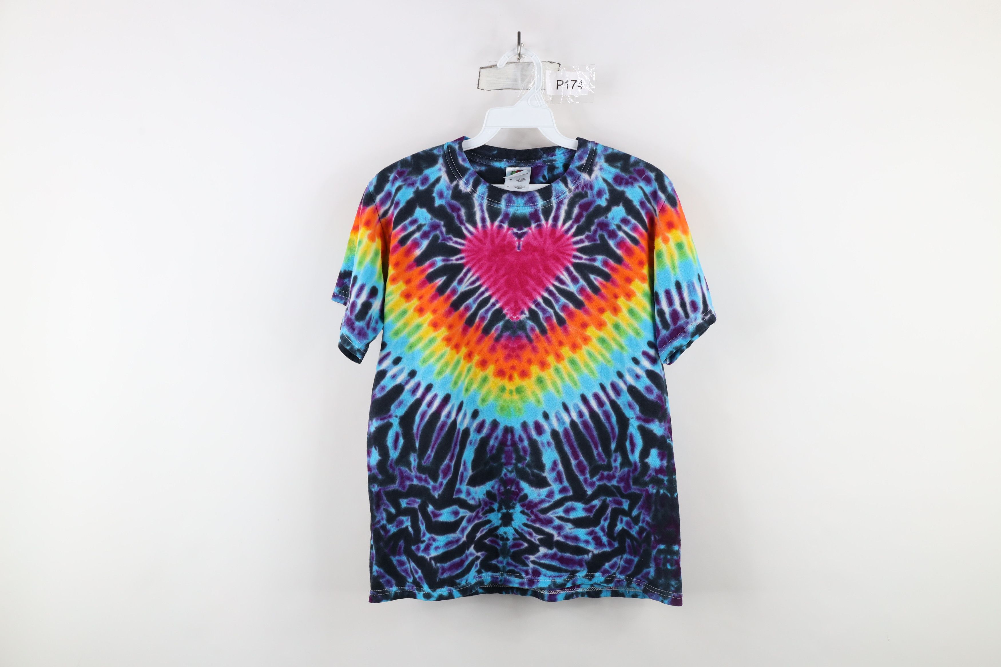Vintage Vintage Y2K Streetwear Rainbow Tie Dye Heart T-Shirt Cotton Size S / US 4 / IT 40 - 1 Thumbnail