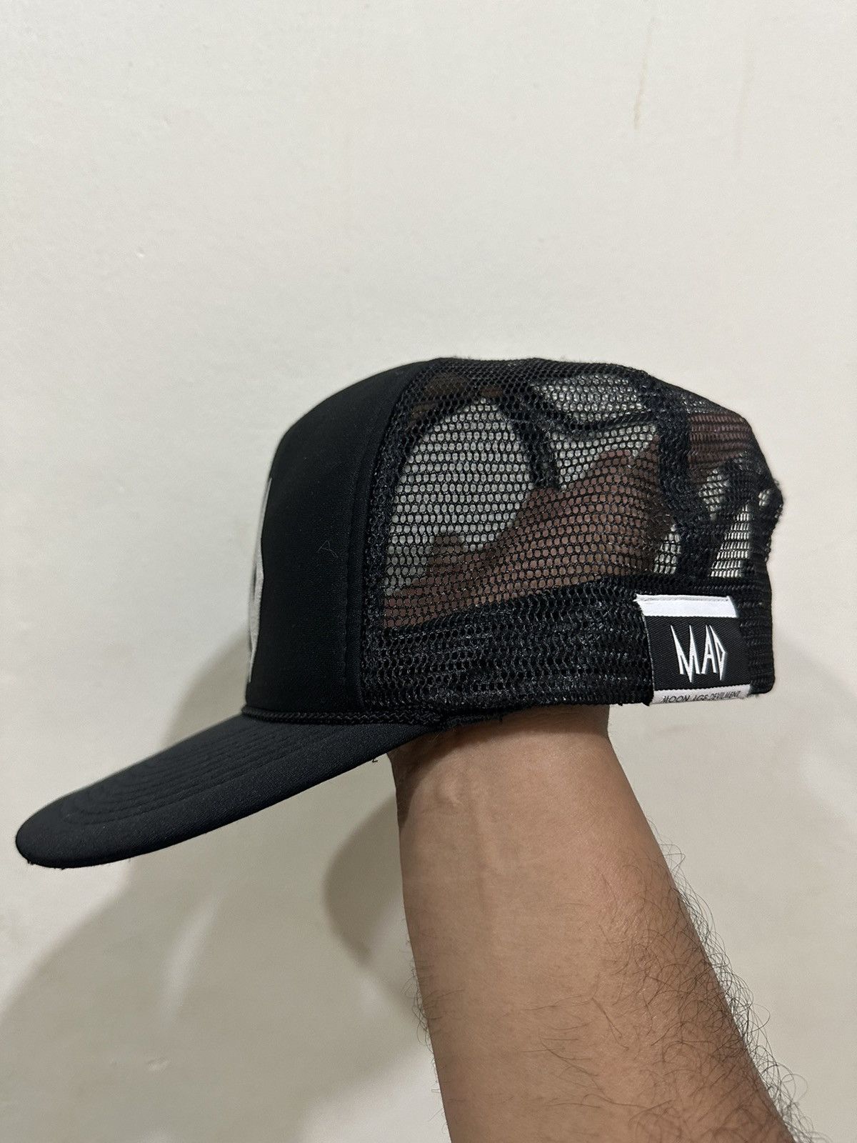 Hysteric Glamour 🇯🇵 VTG Moonage Devilment Trucker Hat Size ONE SIZE - 4 Thumbnail